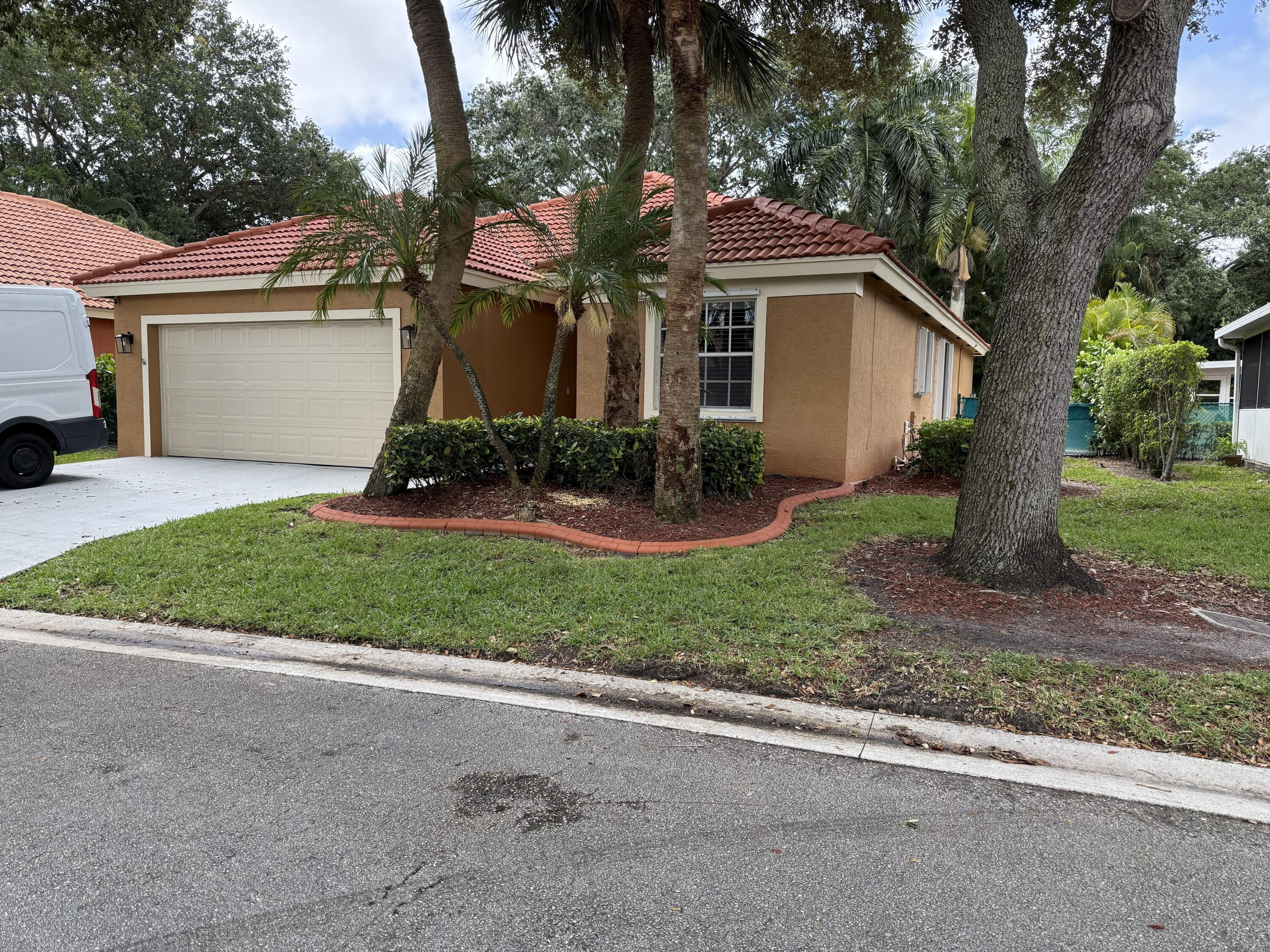 1084 Aspri Way, Riviera Beach FL 33418