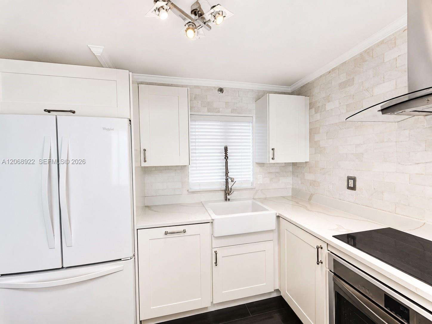 1700 NW N River Dr # 805 View 3