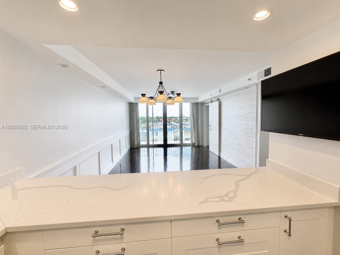 1700 NW N River Dr # 805 View 7