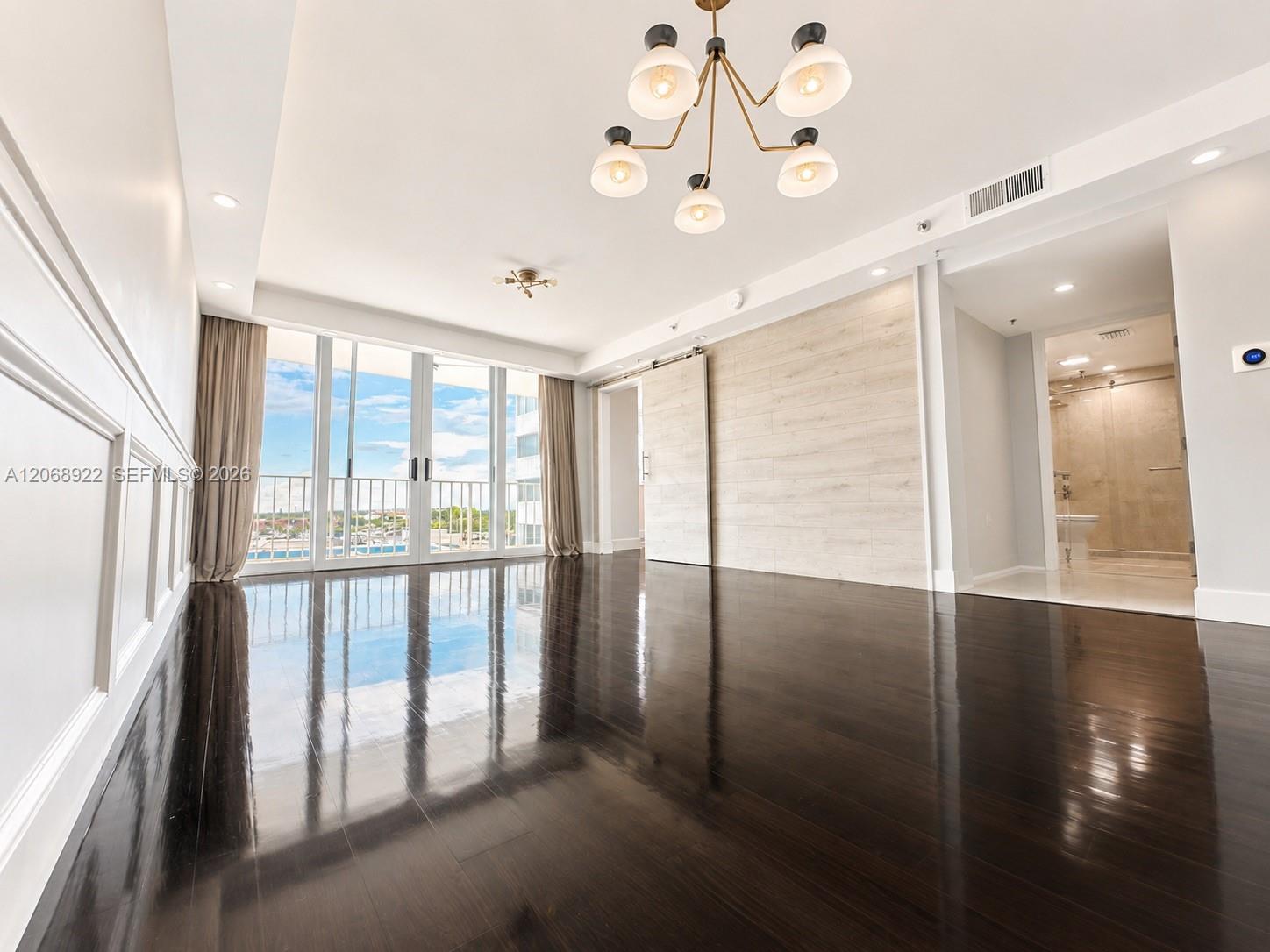 1700 NW N River Dr # 805 View 8