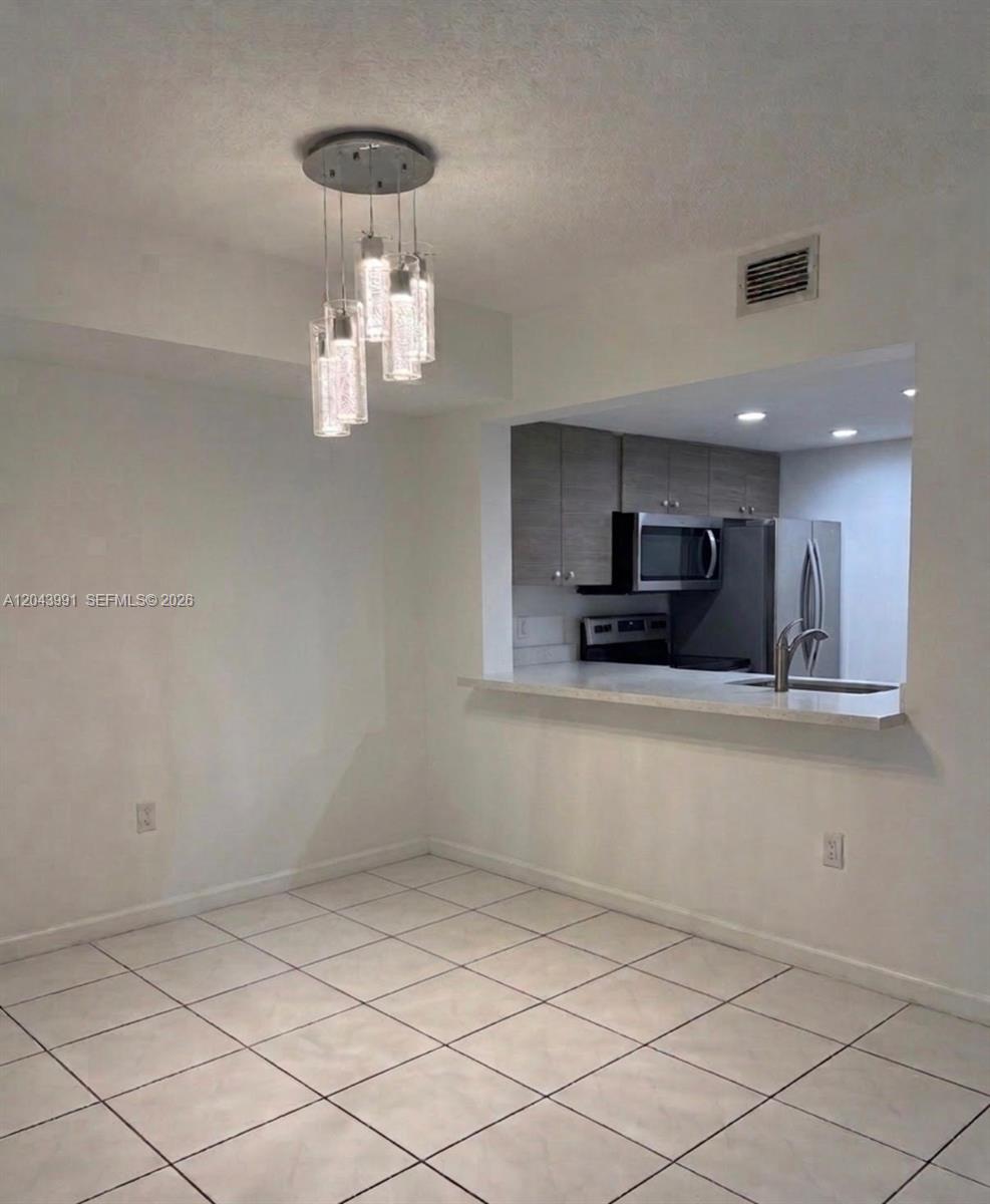 2055 SW 122nd Ave # 327 — Photo 3