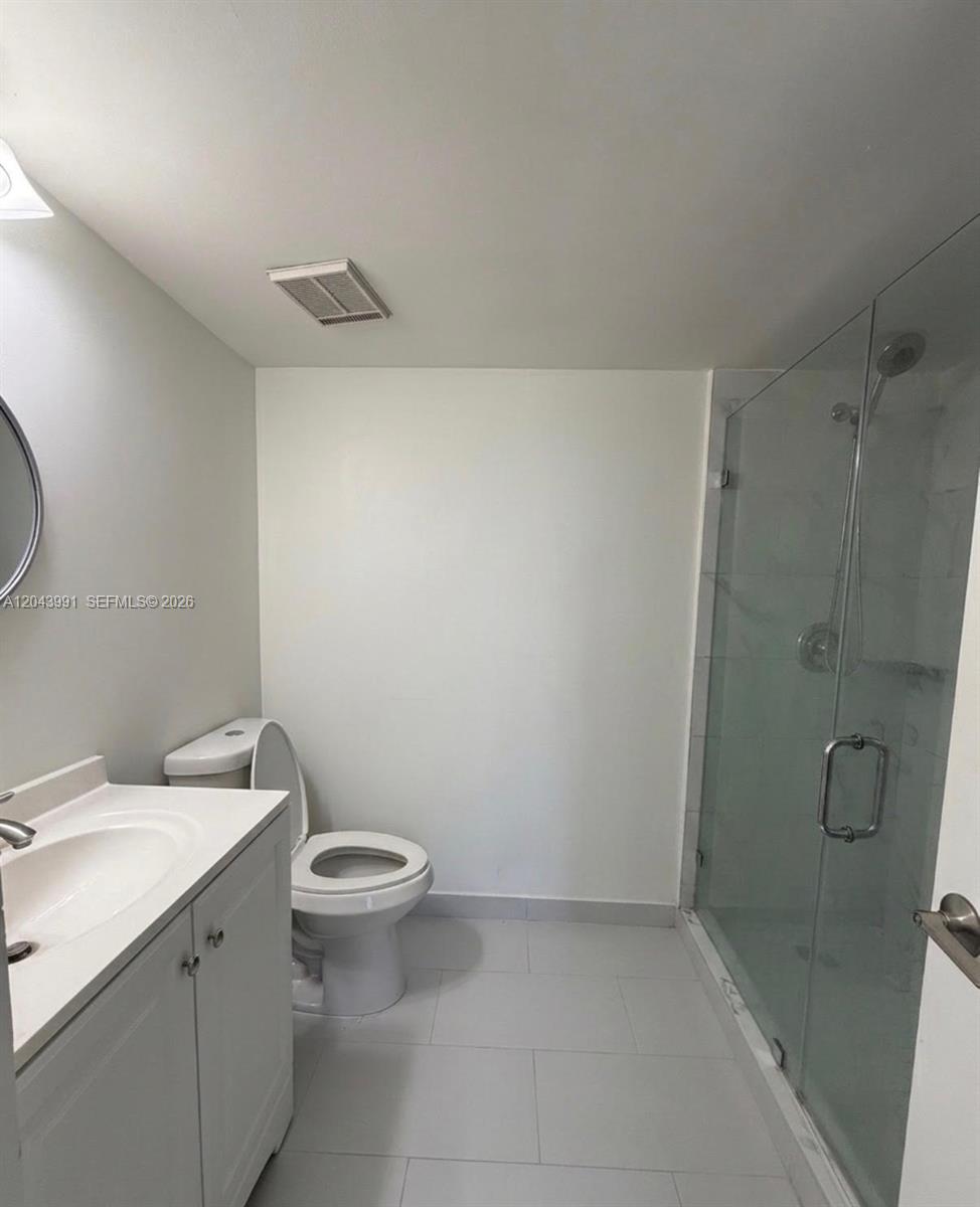 2055 SW 122nd Ave # 327 — Photo 5