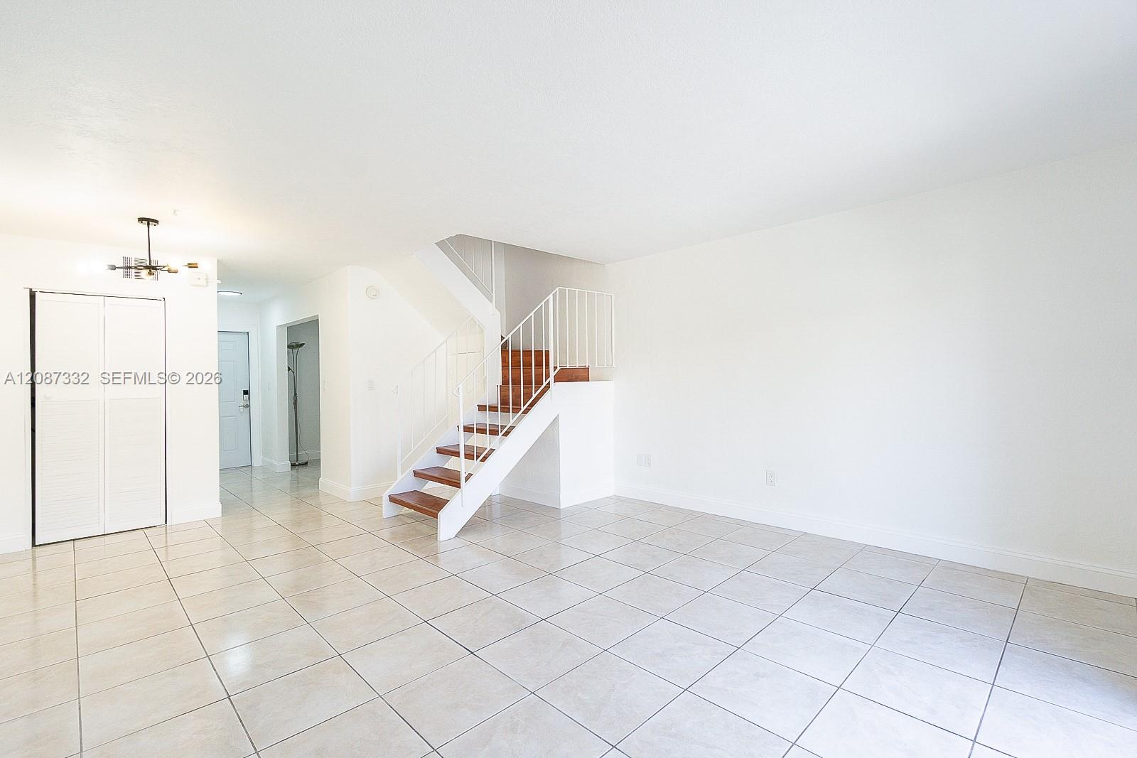 8650 SW 67th Ave # 1026 — Photo 5