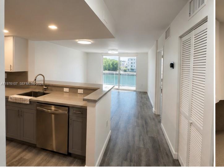 4000 NE 170th St # 206, North Miami Beach FL 33160