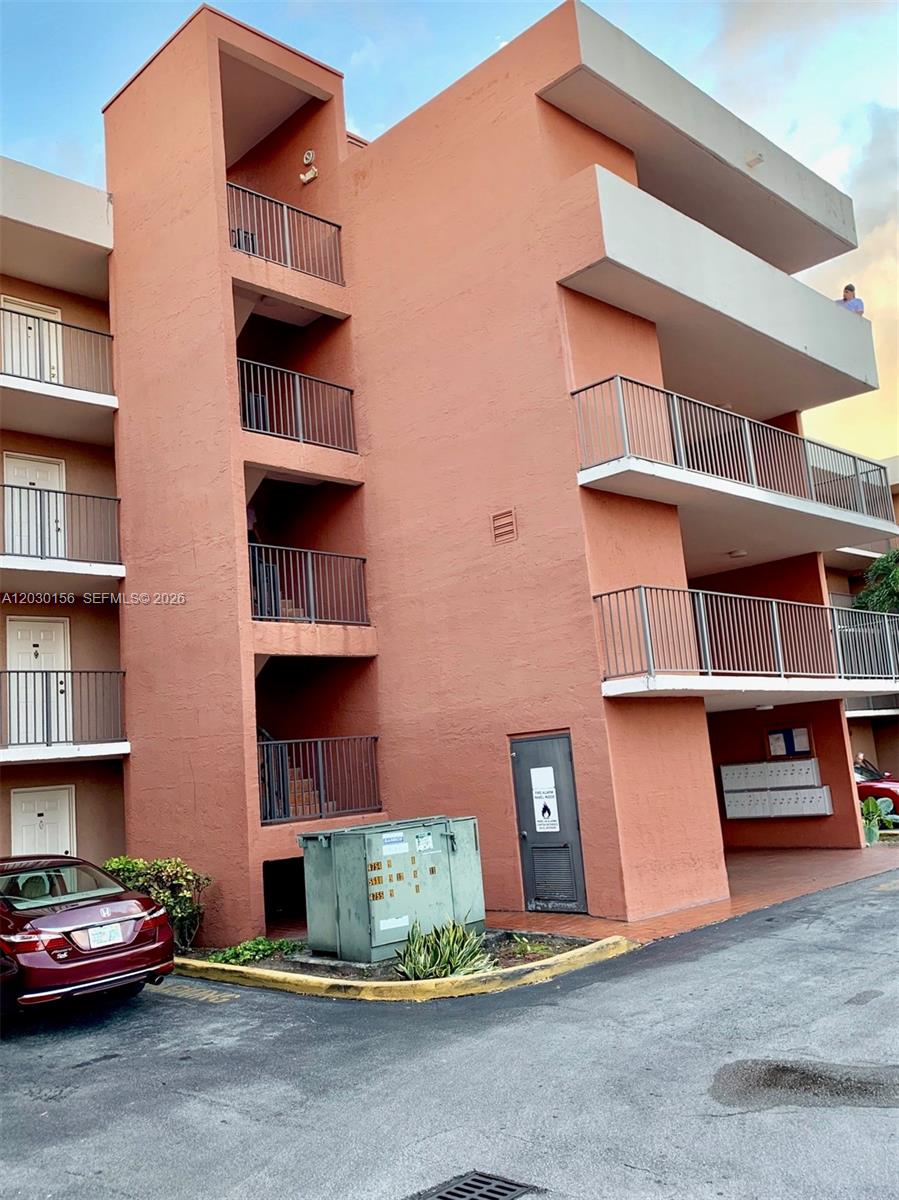 5825 W 25th Ct # 311, Hialeah FL 33016