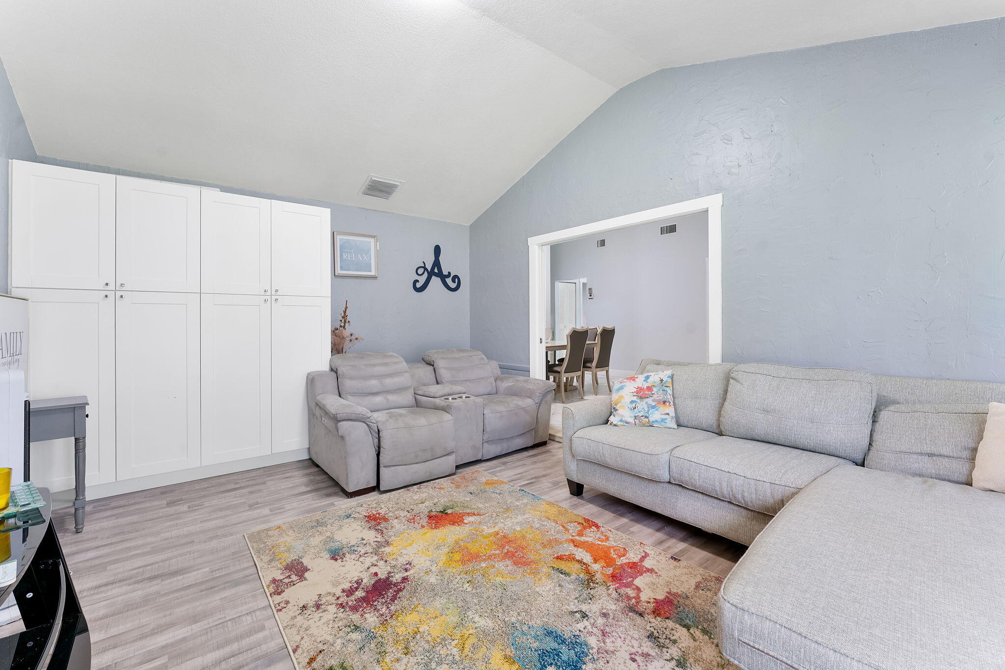 5380 LAKEWOOD Circle S # B — Photo 4