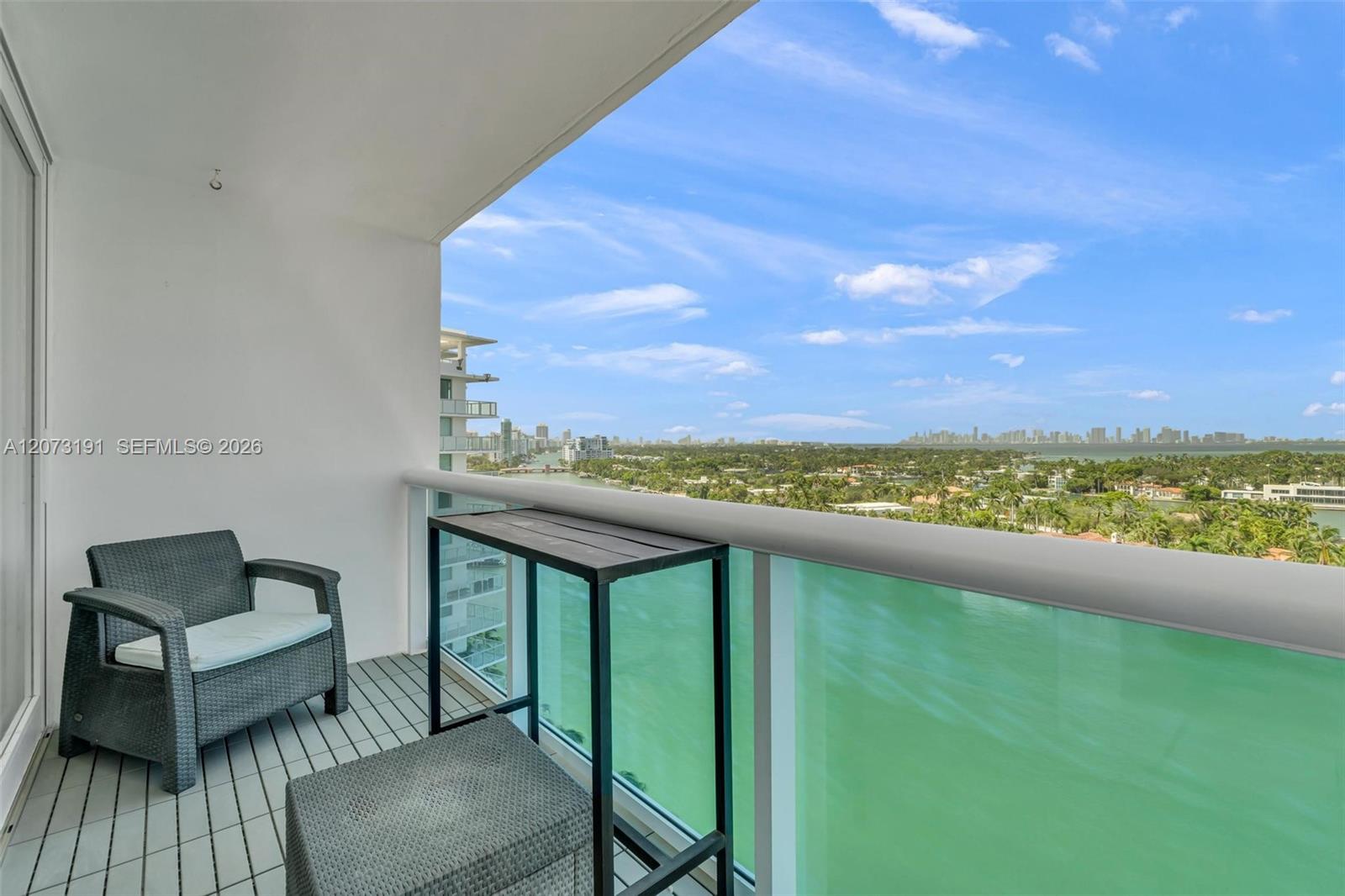 6770 Indian Creek Dr # 15F — Photo 4