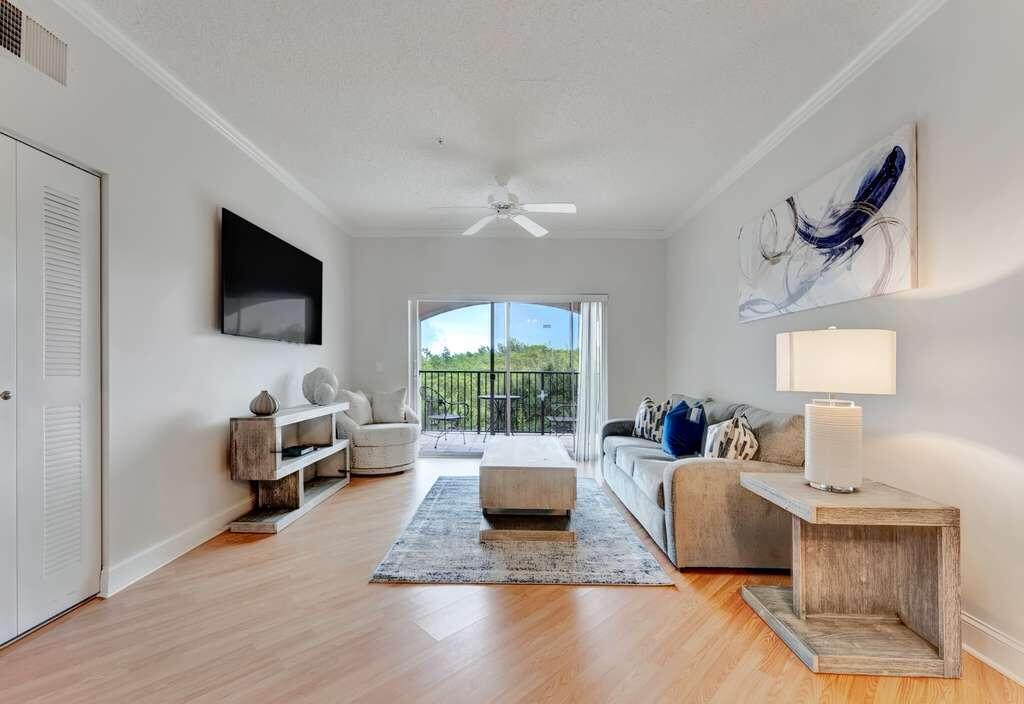 2417 Tuscany Way # 2417, Boynton Beach FL 33435