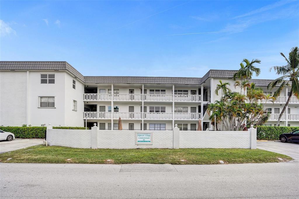 6200 NE 22ND Way # 106, Fort Lauderdale FL 33308