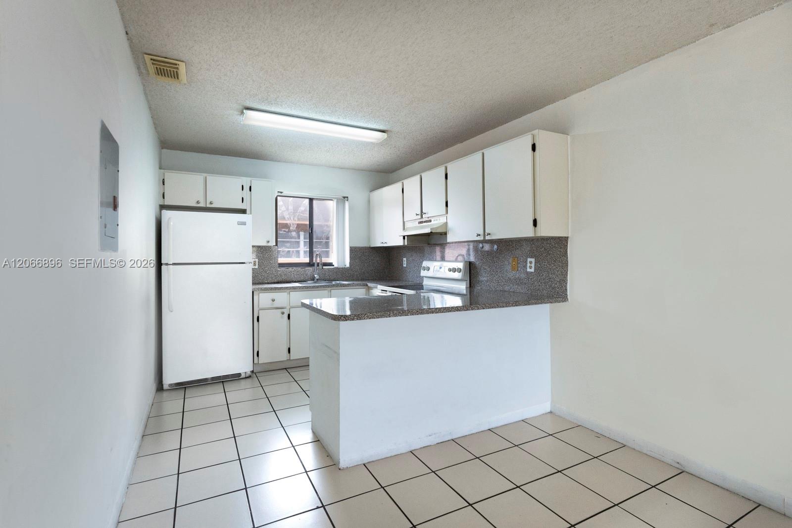 6305 W 22nd Ct # 203 — Photo 3