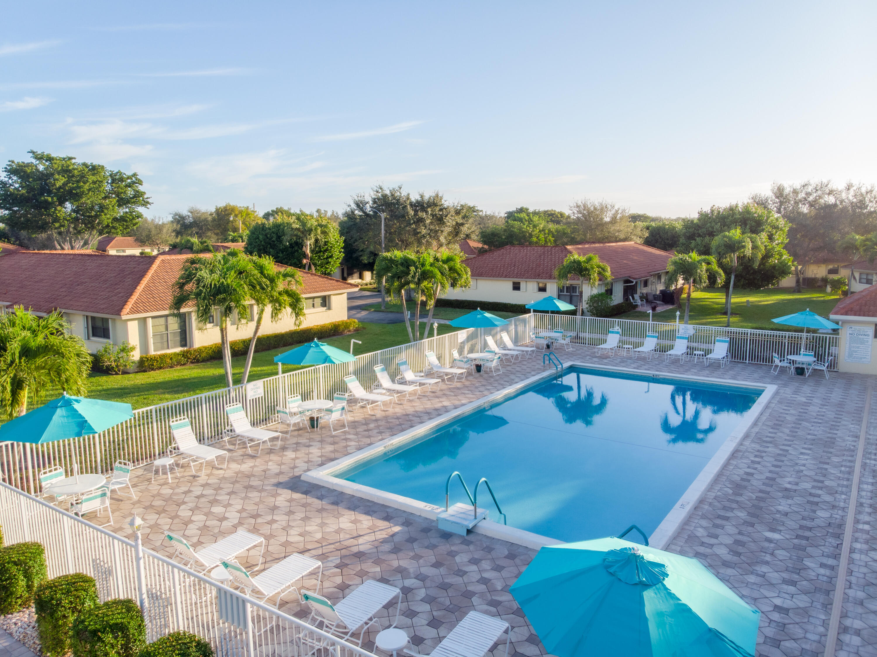 4450 Nutmeg Tree Lane # B, Boynton Beach FL 33436