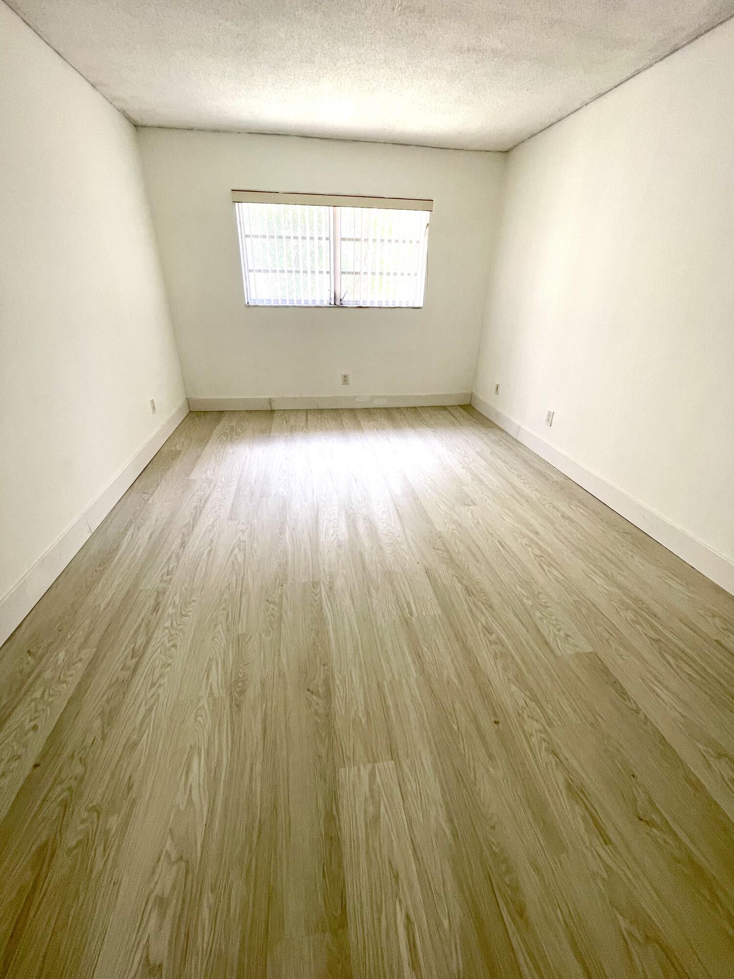 5980 NW 64th Avenue # 305 — Photo 5