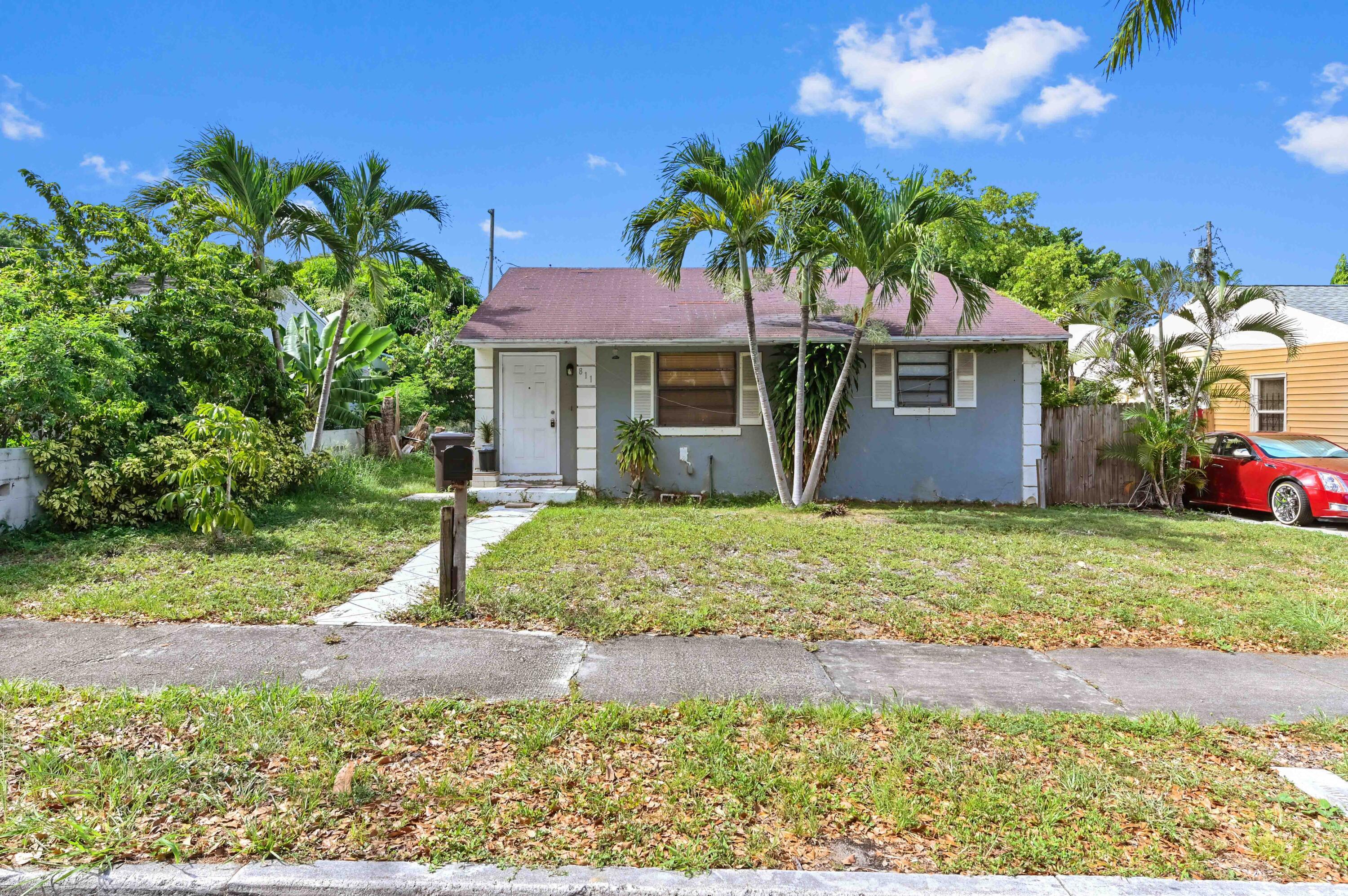 811 32nd Street, West Palm Beach FL 33407