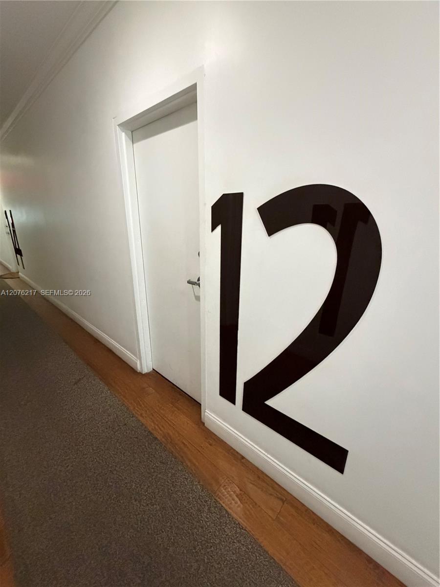 526 15th St # 12 — Photo 4