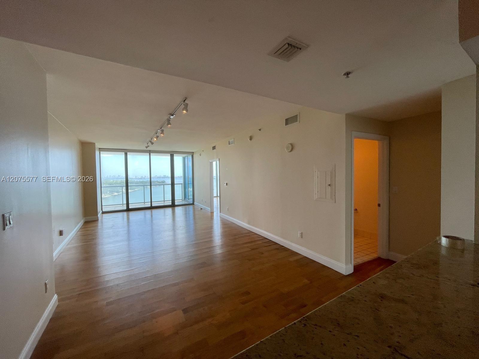 601 NE 36th St # 1209, Miami FL 33137