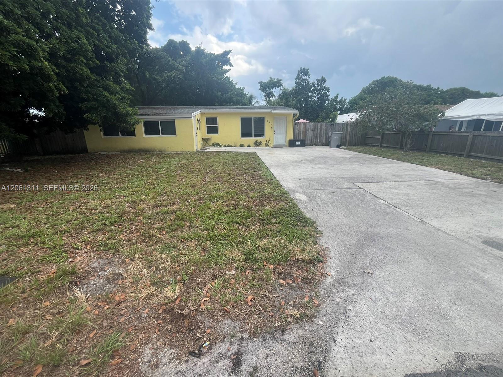 240 NE 23rd Ct, Pompano Beach FL 33060
