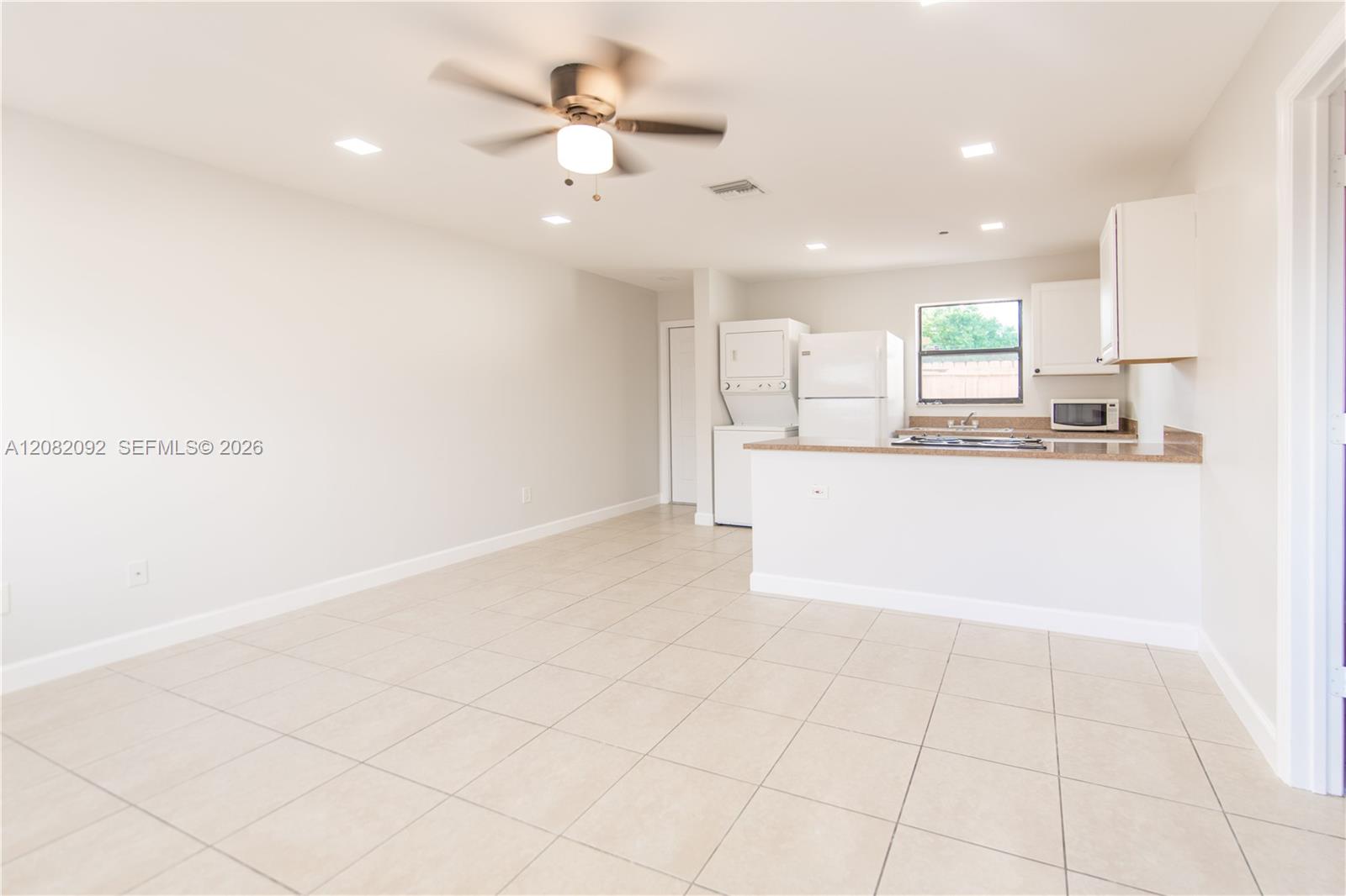1804 My Pl — Photo 2