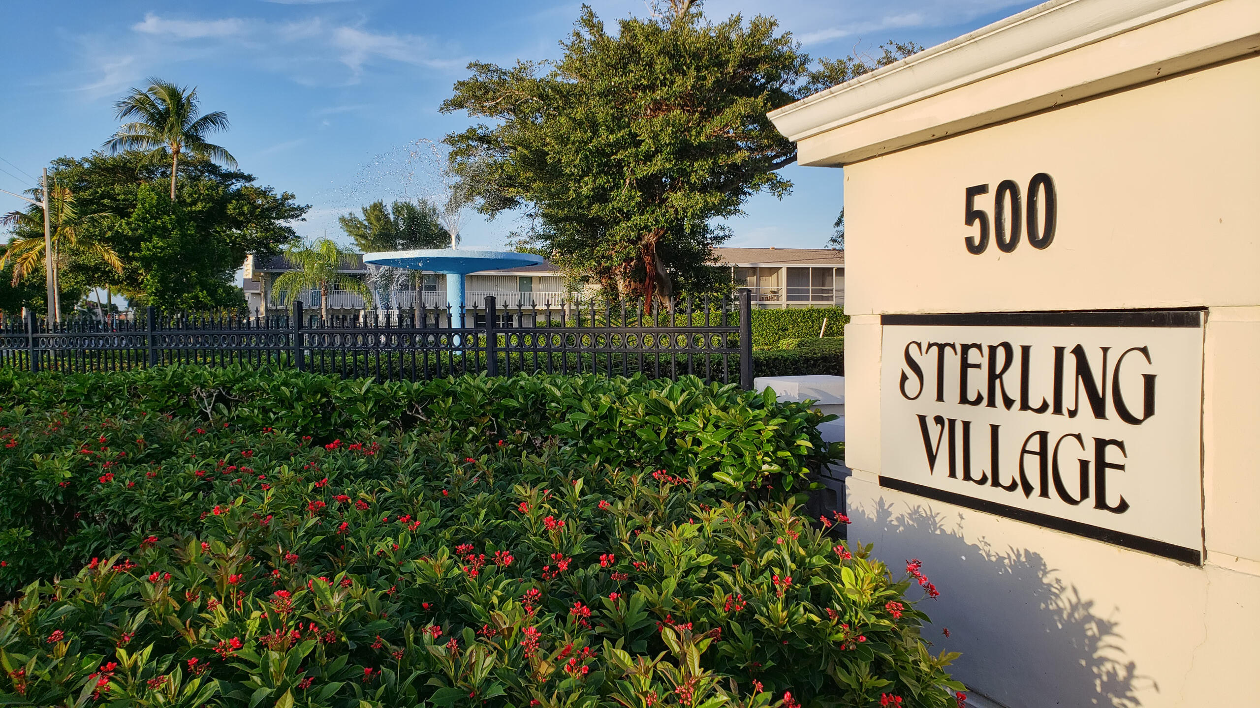 200 Horizon W # 102, Boynton Beach FL 33435