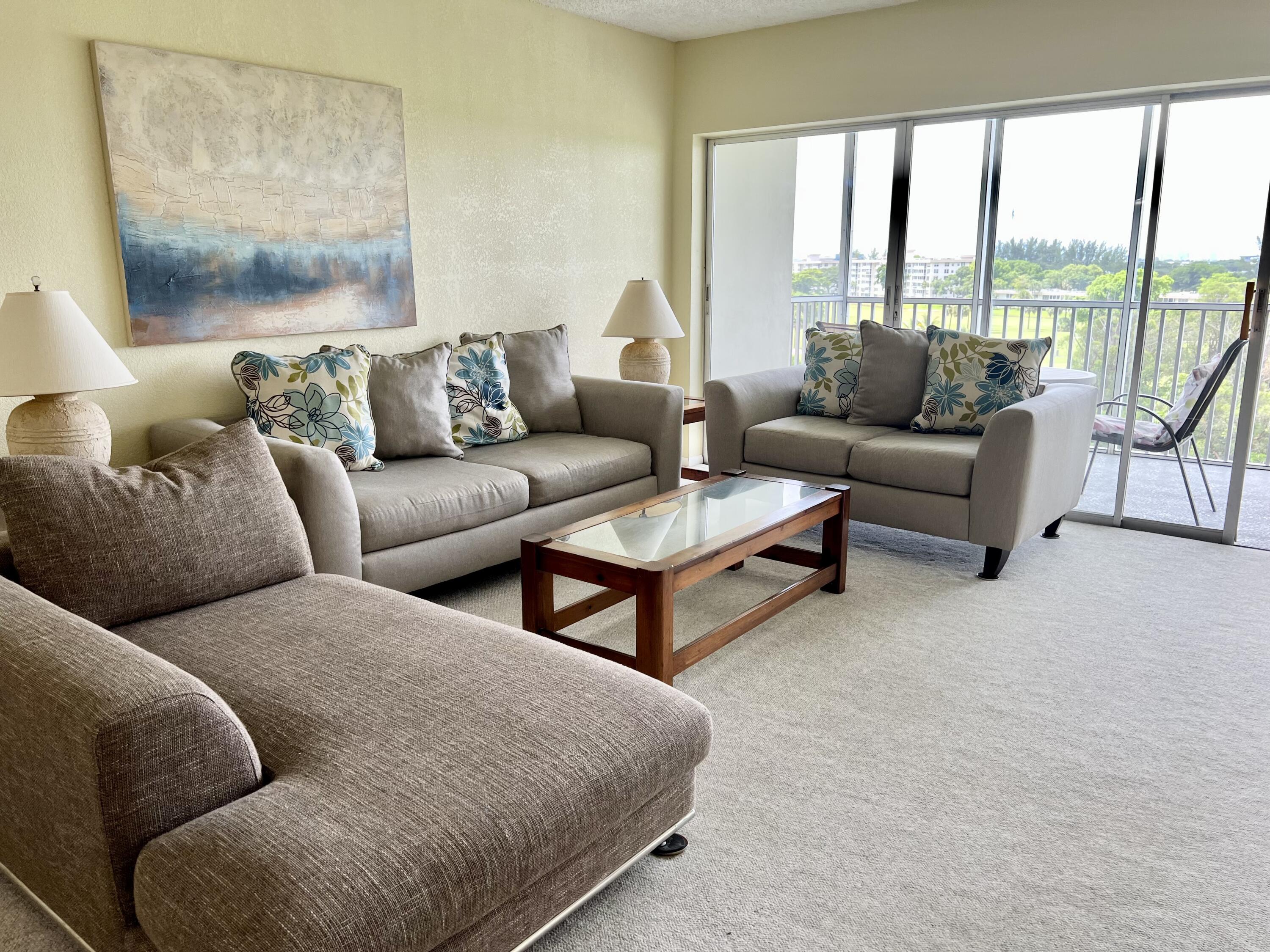 3000 N PALM AIRE Drive # 603 — Photo 2