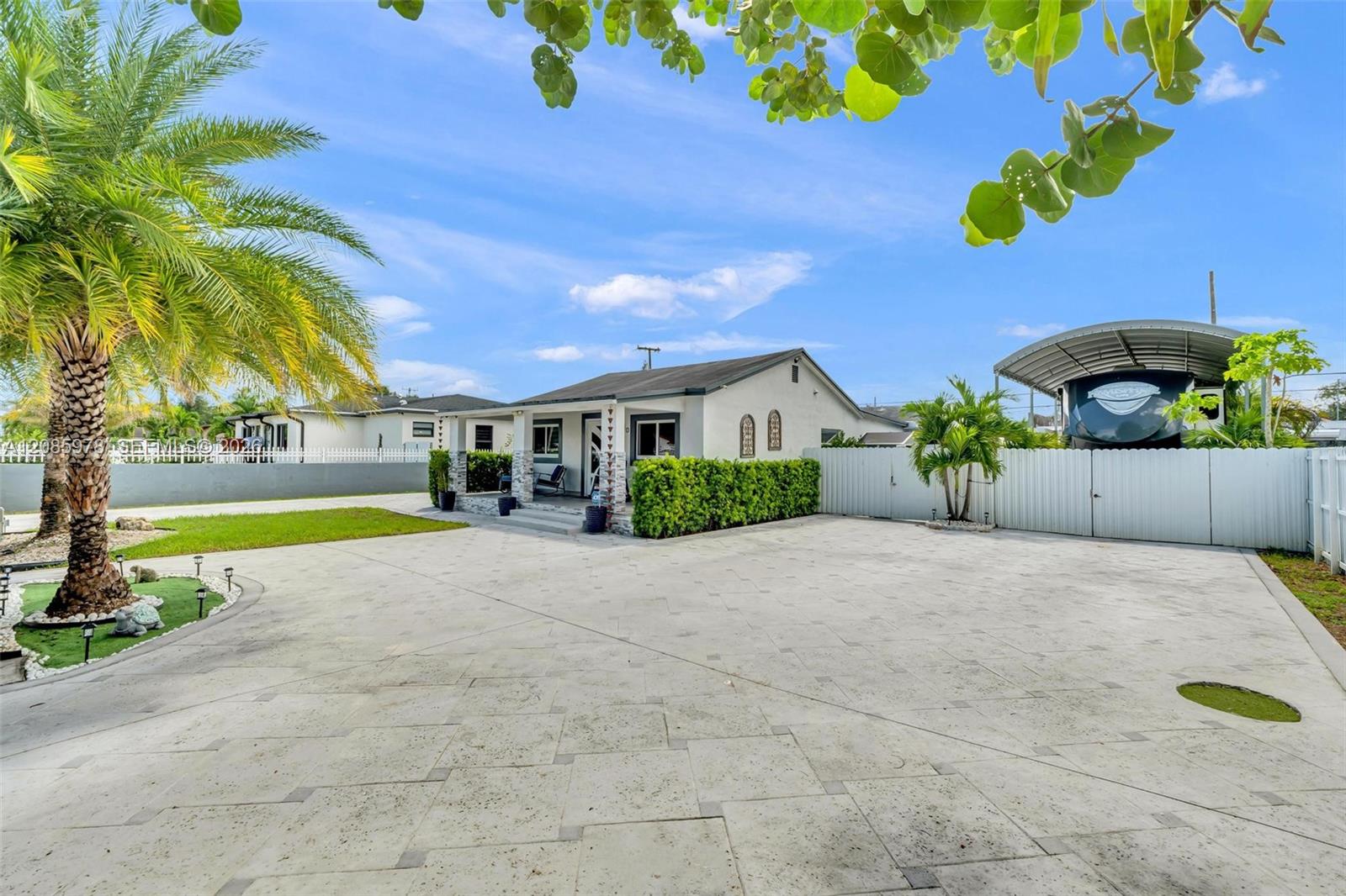 10140 NW 26th Ave — Photo 4