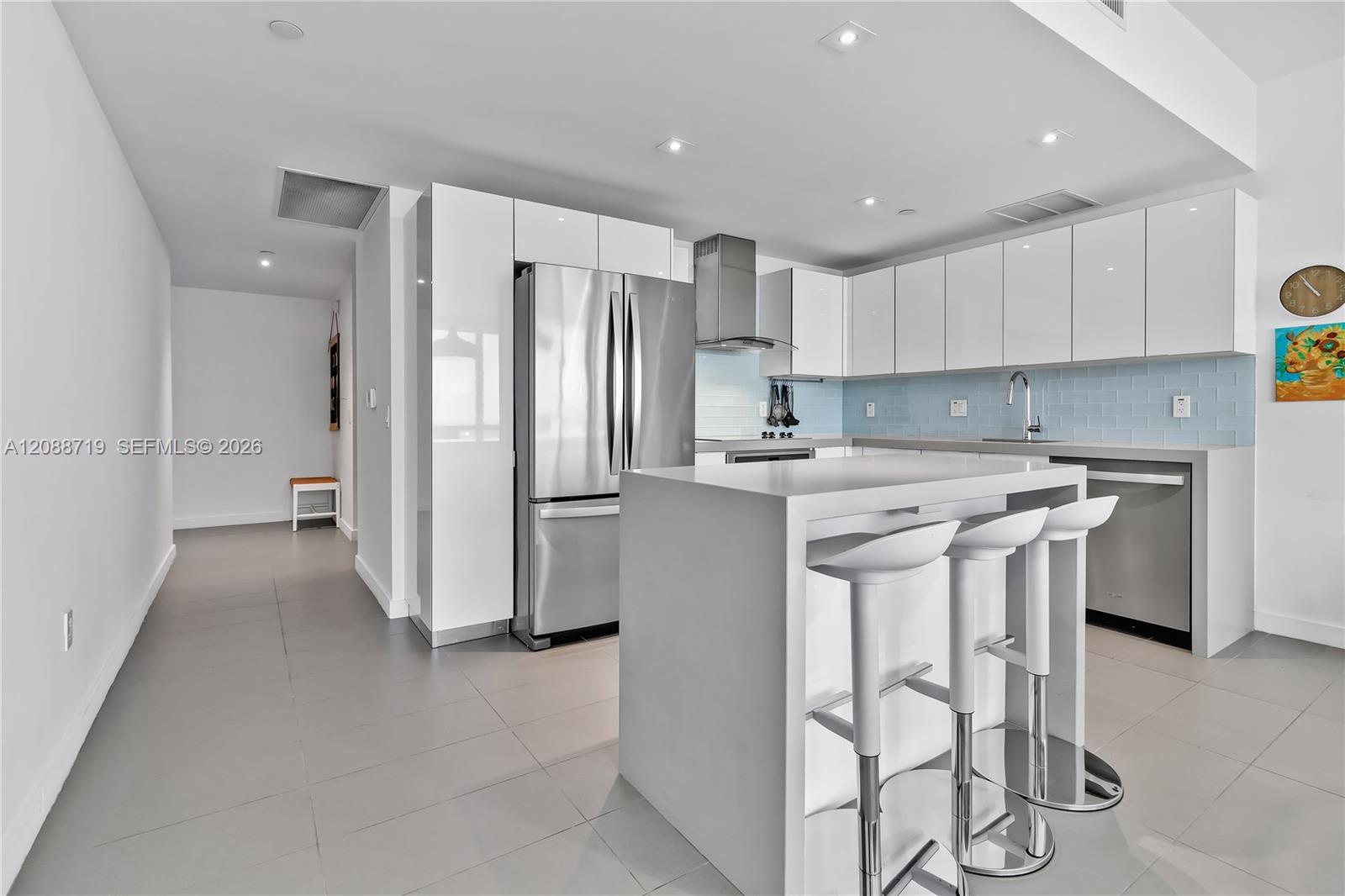1600 NE 1st Ave # 2016 — Photo 3