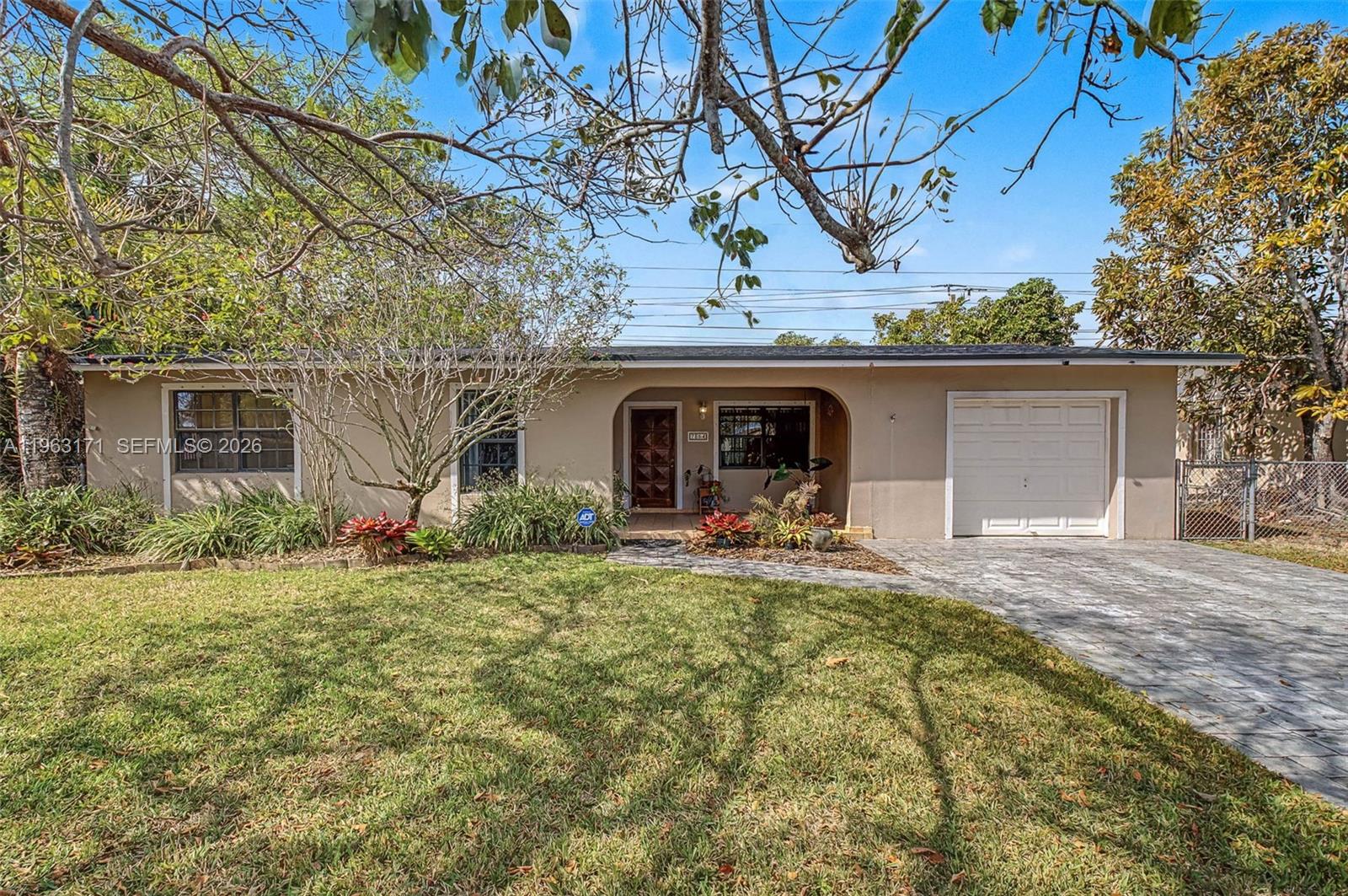 7354 SW 135th Ct, Miami FL 33183