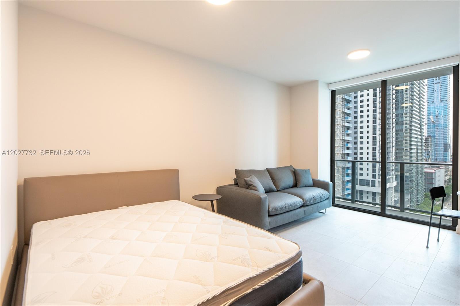 121 NE 5th St # 1809, Miami FL 33132