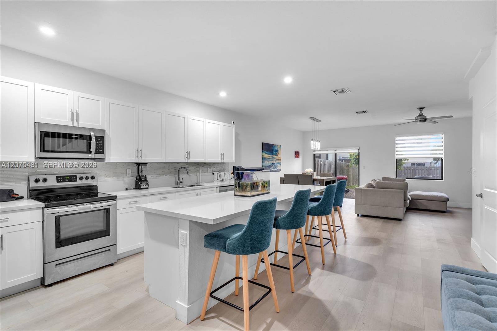 25057 SW 108th Ave — Photo 3