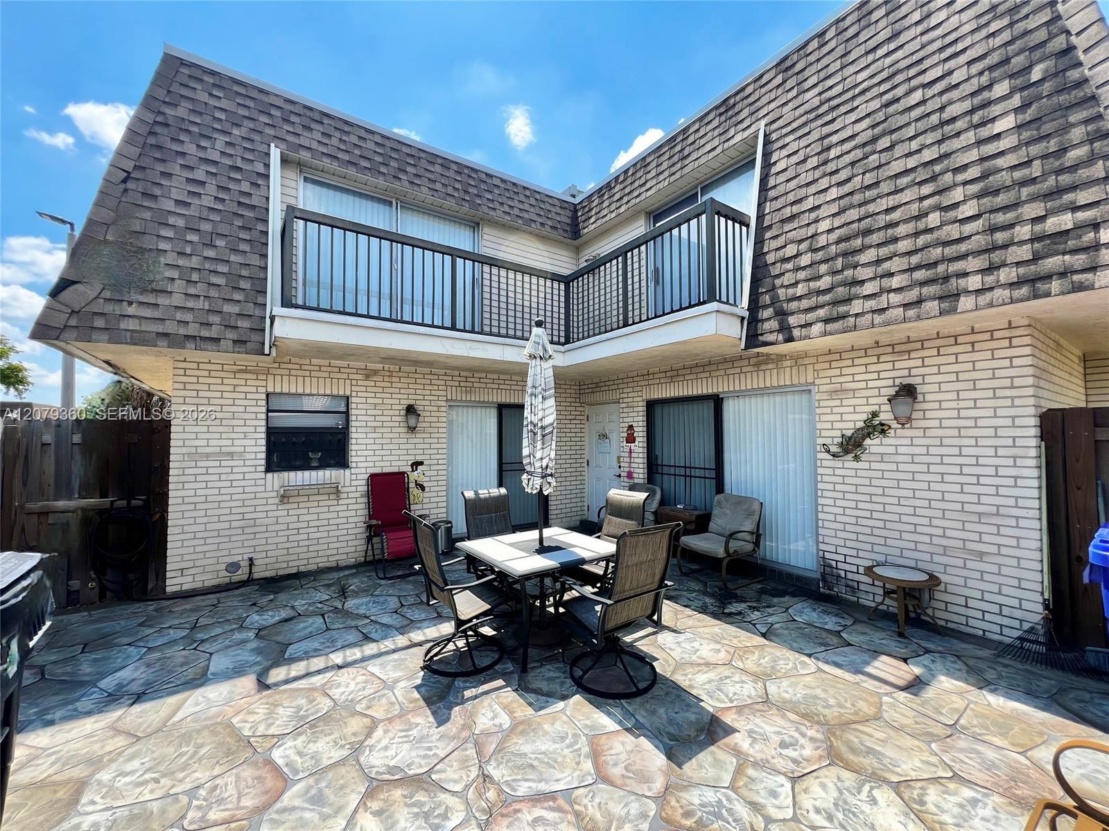 8206 SW 23rd Ct # 22A — Photo 2