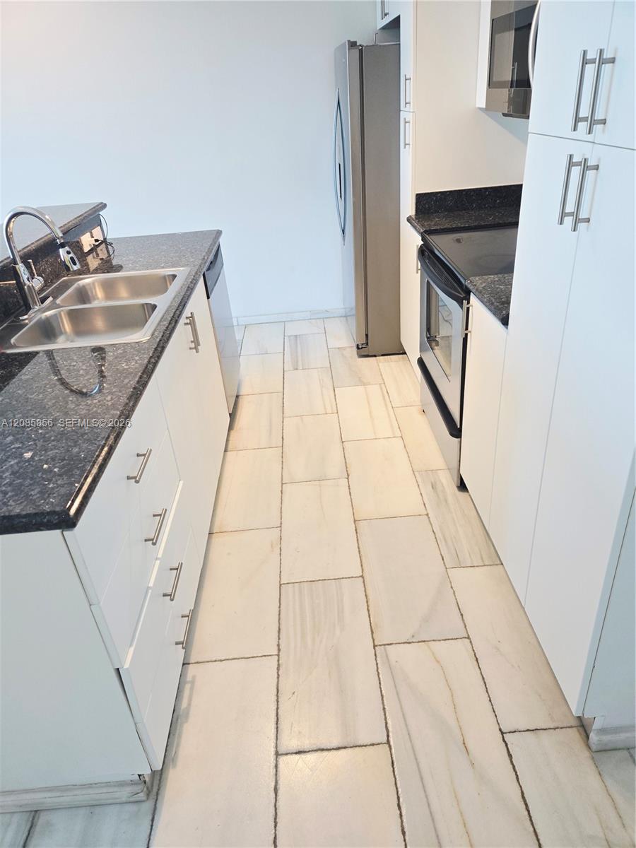 1401 SW 22nd St # 1203 — Photo 4