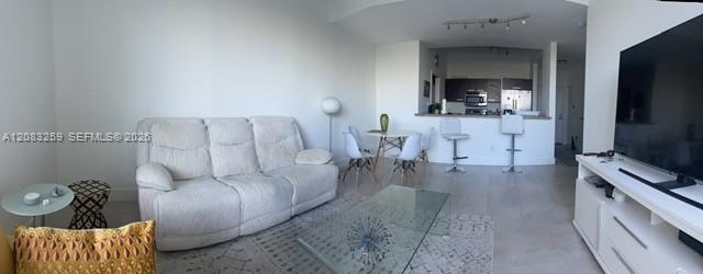2525 SW 3rd Ave # 610 — Photo 2
