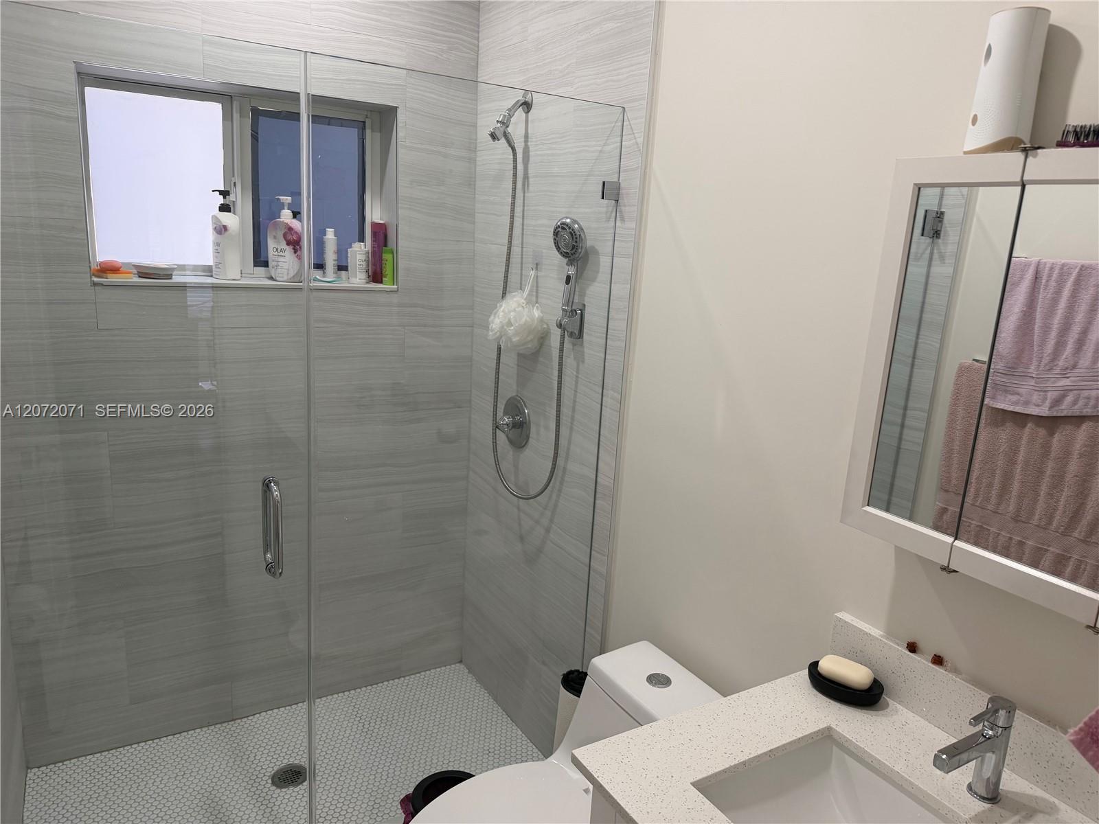 3648 SW 25th Ter # 3648 — Photo 5