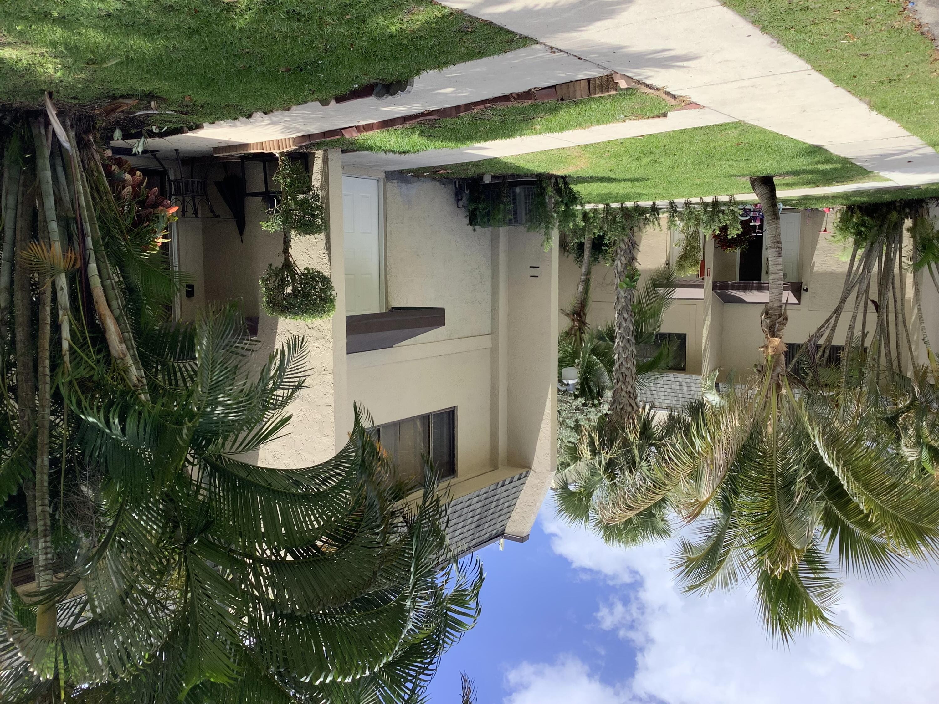 81 Deer Creek Road # J, Deerfield Beach FL 33442
