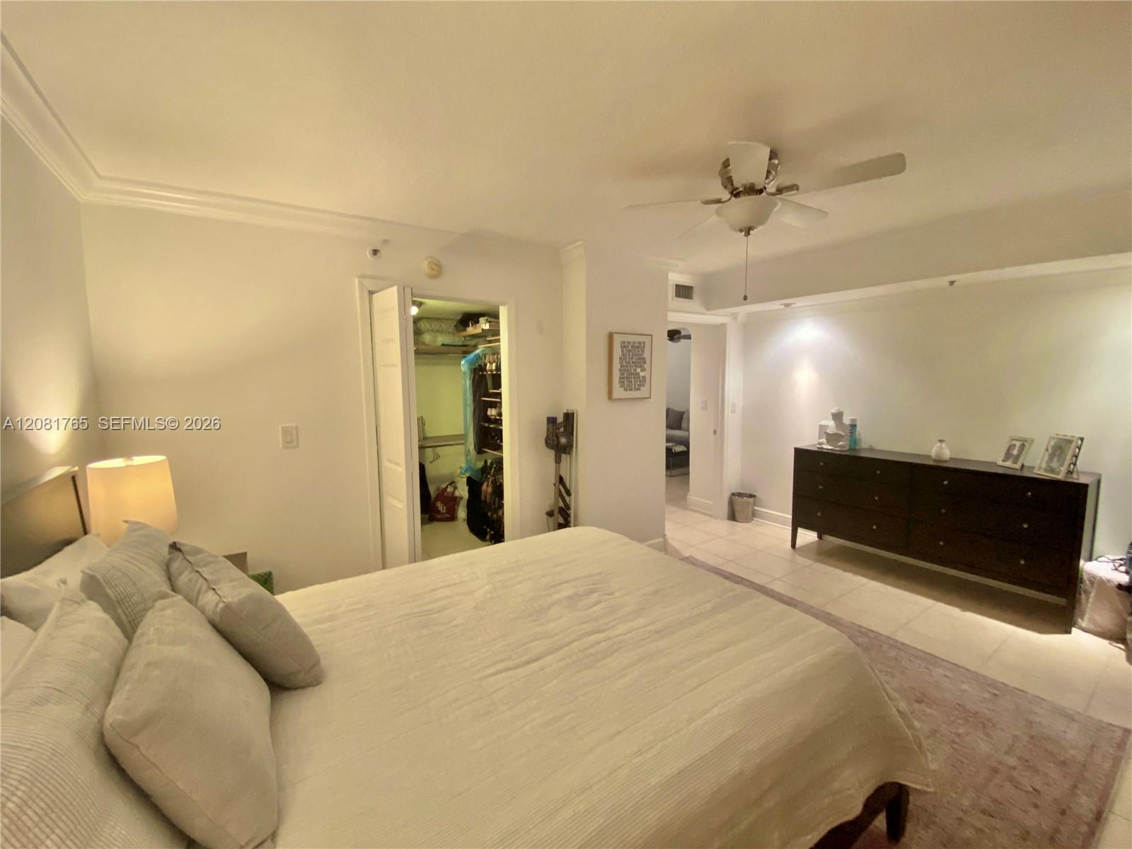 1650 Coral Way # 504 — Photo 2