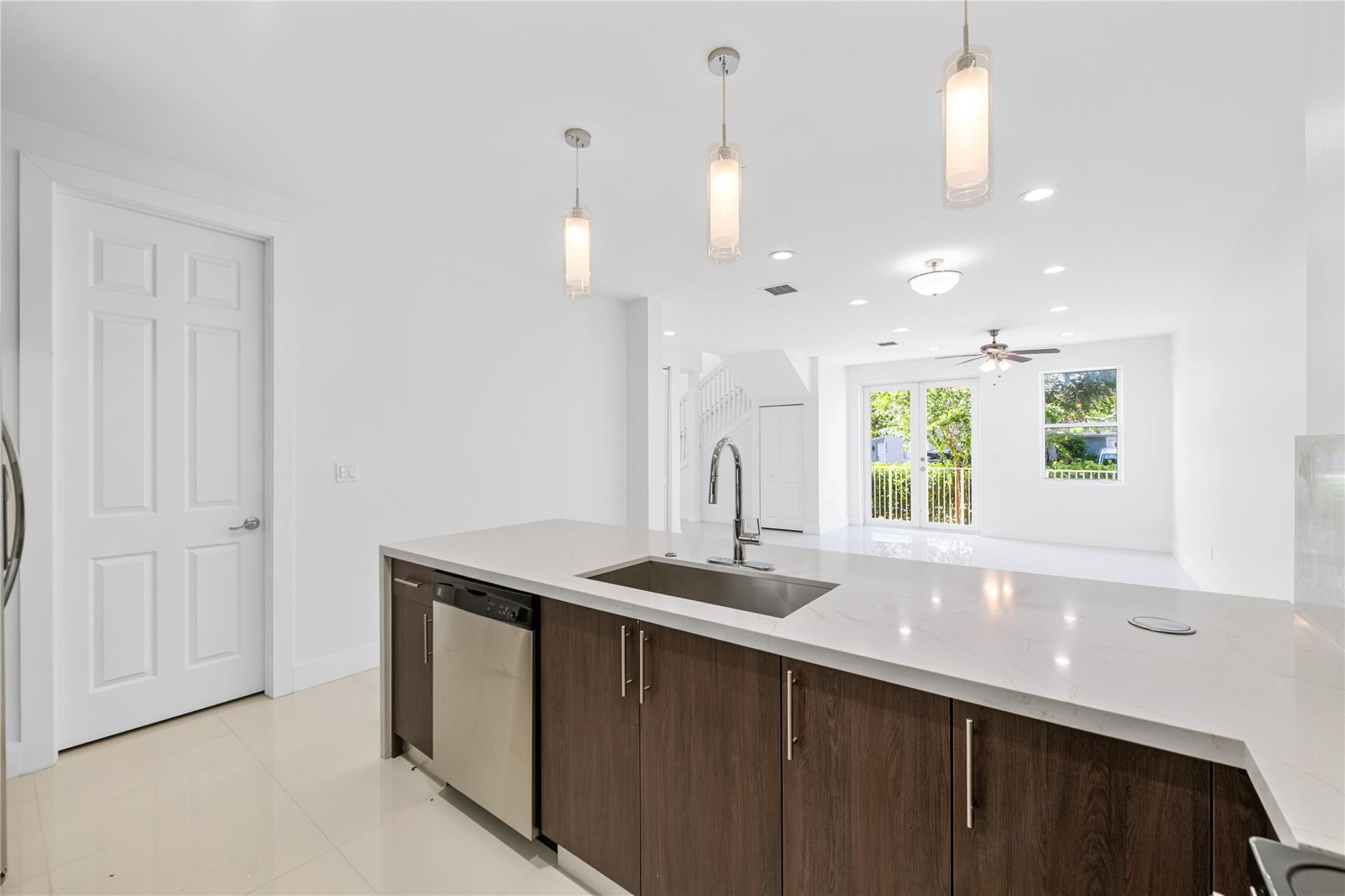 1428 SW 4th Avenue # 1428 — Photo 4