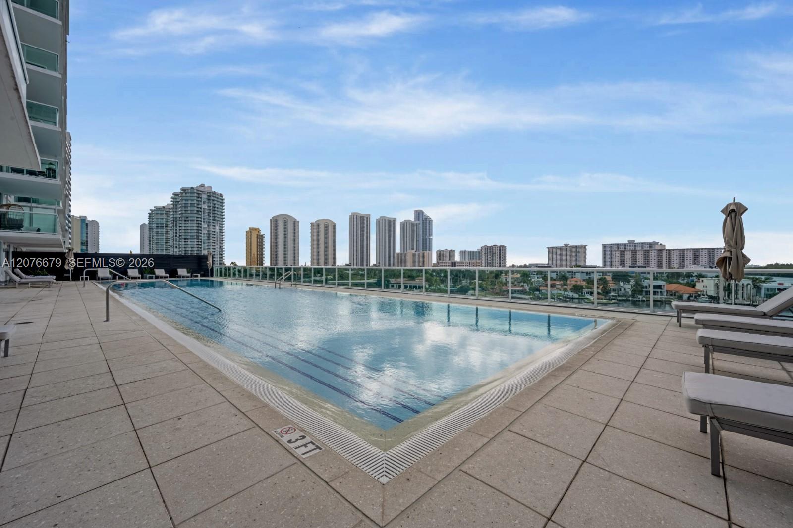 400 Sunny Isles Blvd # 908 — Photo 3