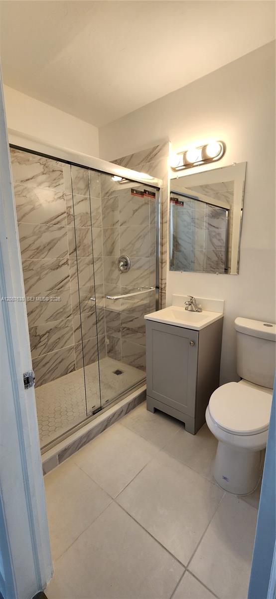 930 SW 4th Ave # 3 — Photo 5