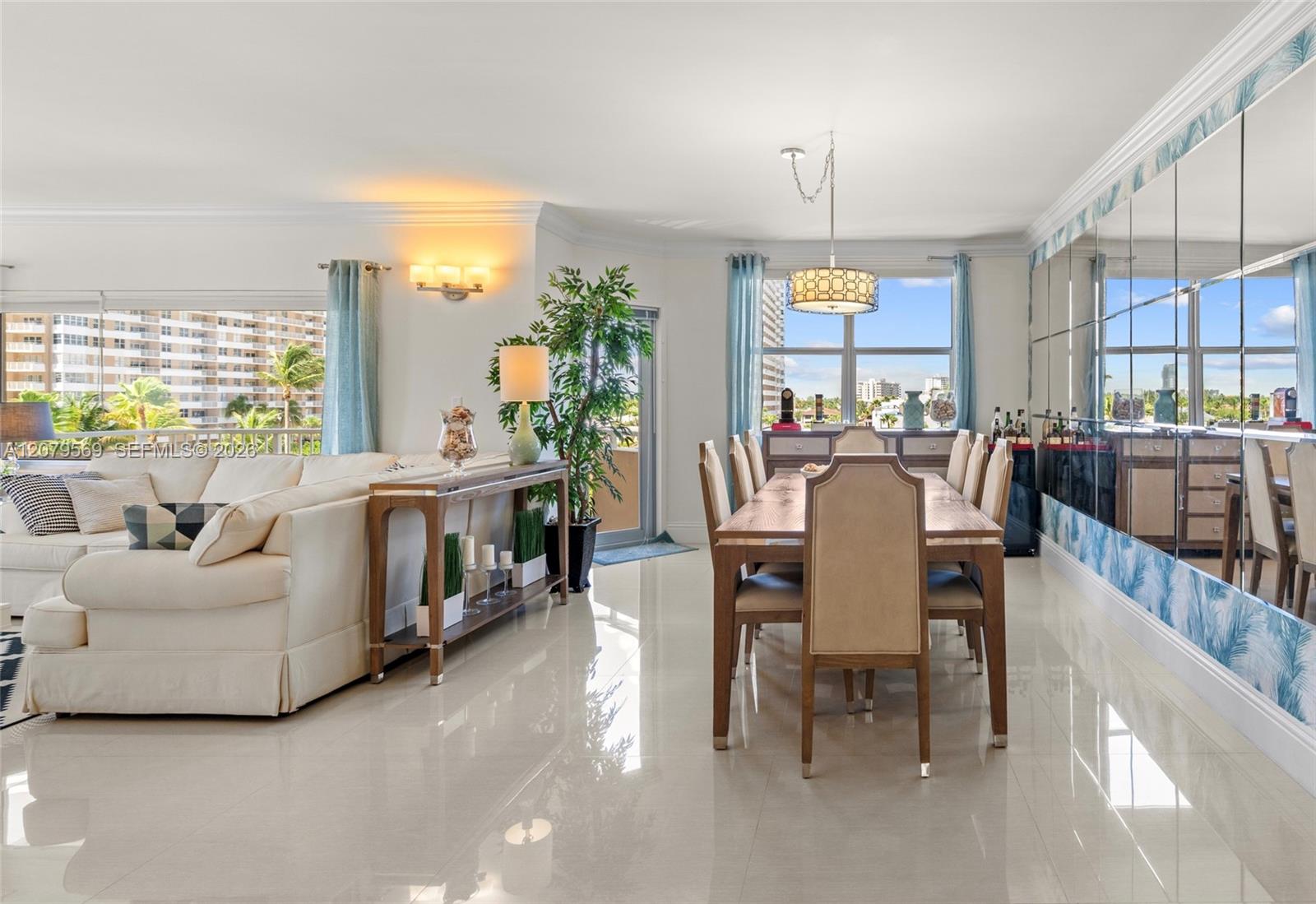 1950 S Ocean Dr # 4E — Photo 2