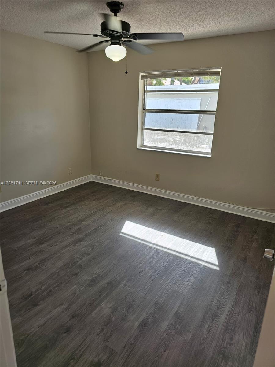 2302 Johnson St # 3 — Photo 2