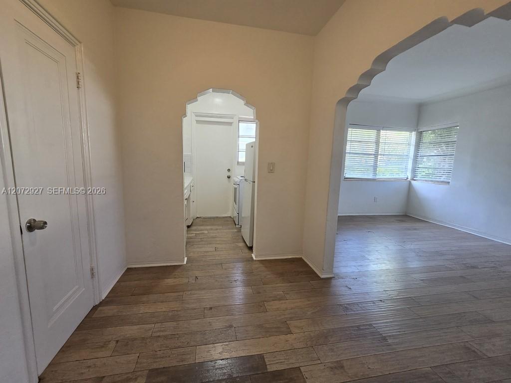 850 Jefferson Ave # 1 — Photo 2