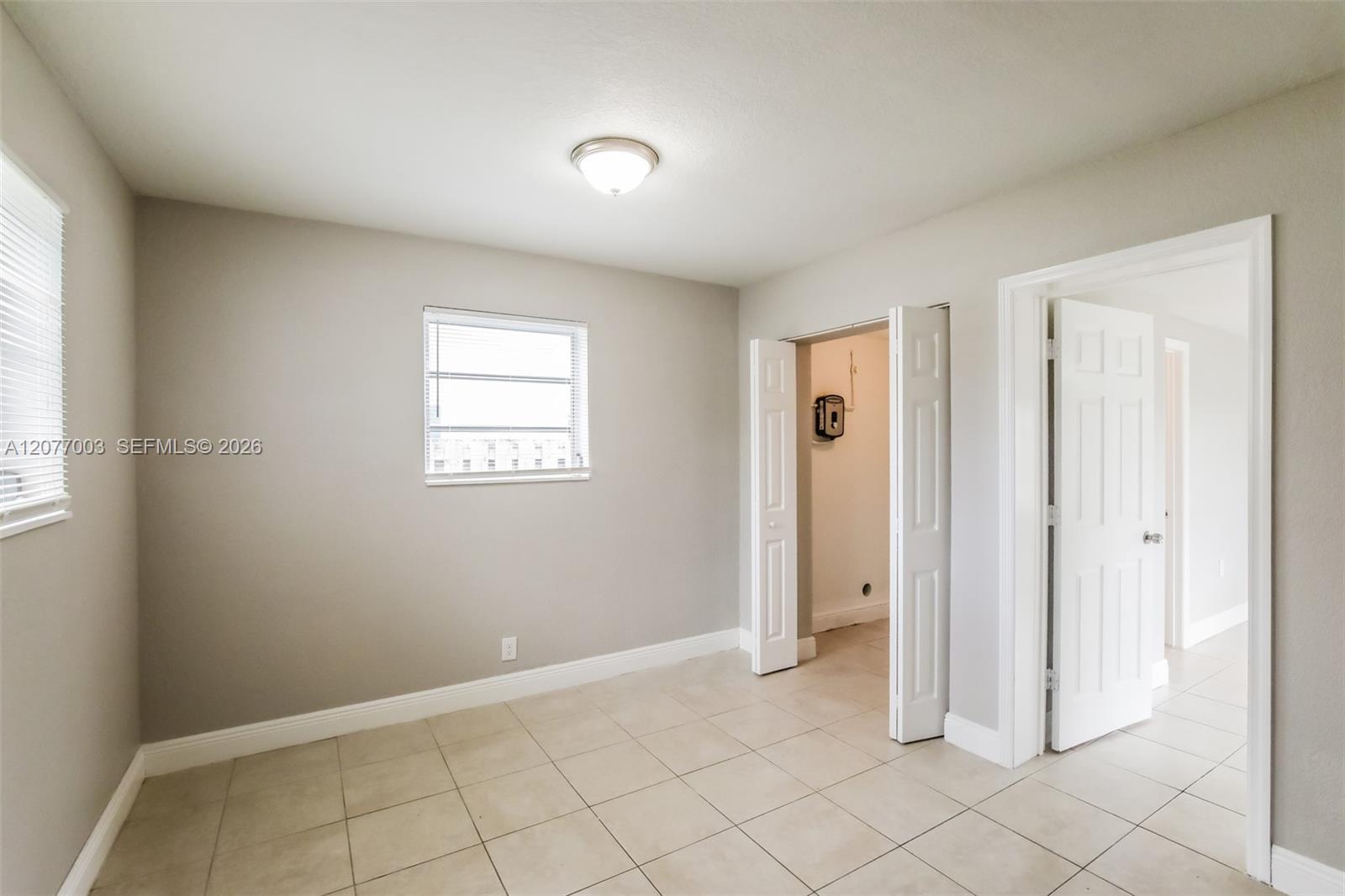 2435 Liberty St — Photo 5