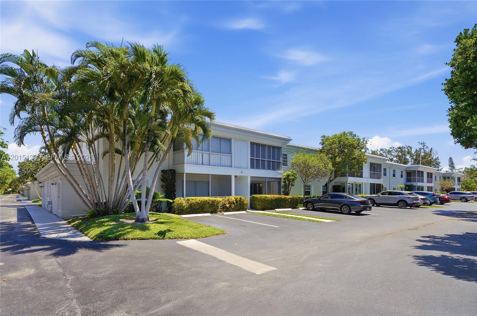 6273 Bay Club Dr # 2, Fort Lauderdale FL 33308