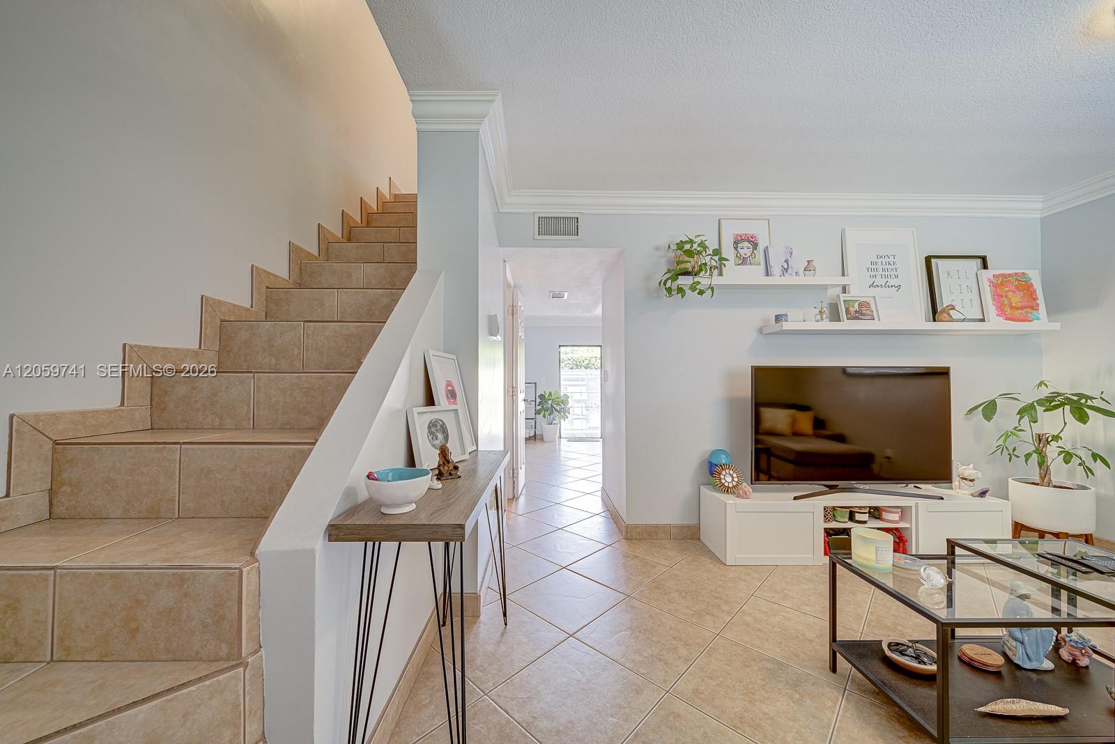 5555 Ludlam Rd # 106, South Miami FL 33155