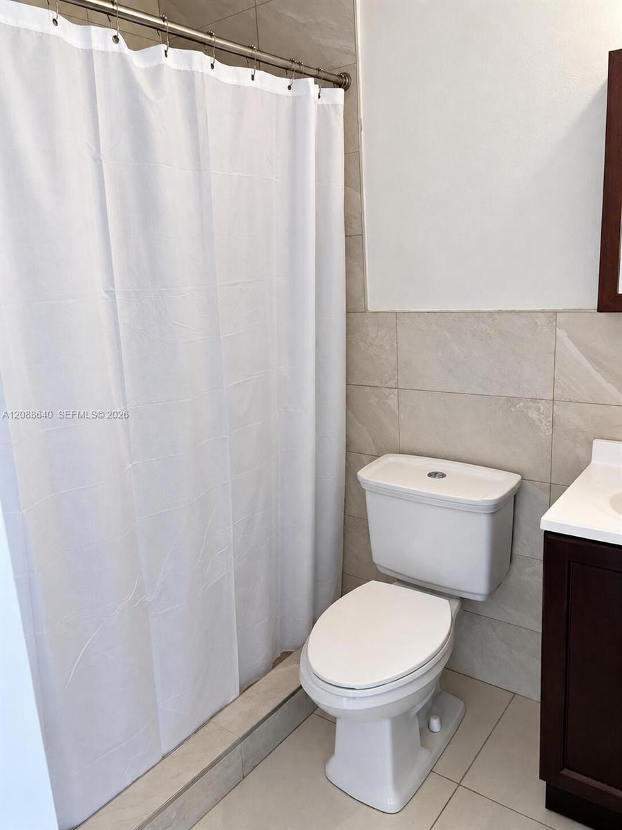 8981 SW 57th Ter — Photo 5