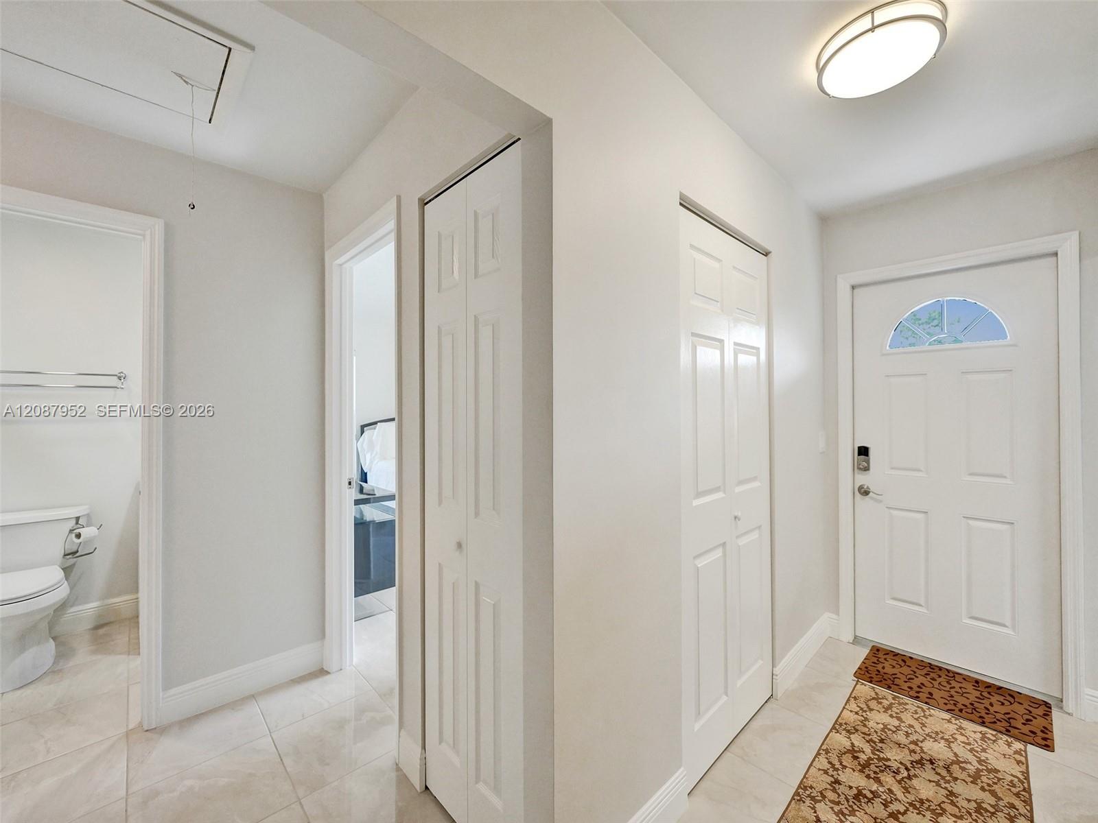 207 Cape Cod Cir # 207 — Photo 3