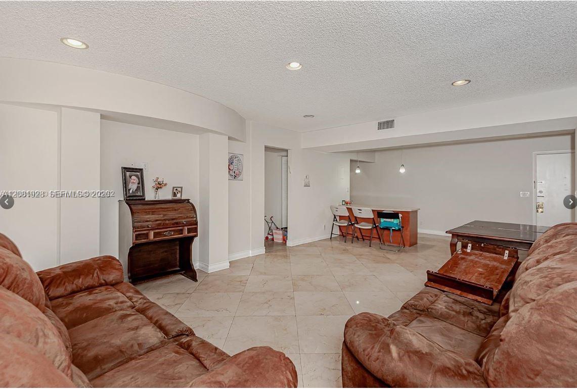 4000 N Hills Dr # 29 — Photo 5