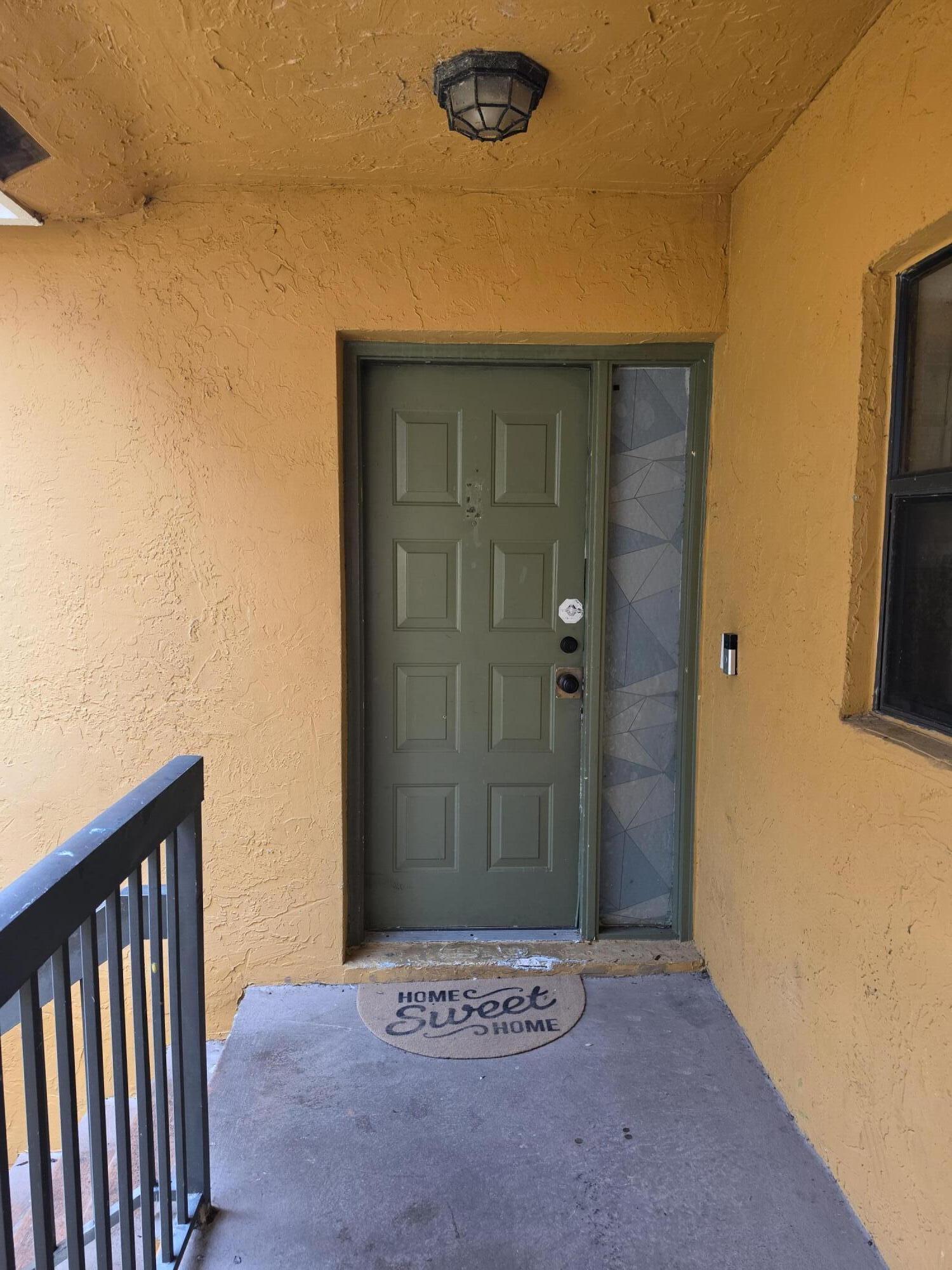 3852 Coral Tree Circle — Photo 3
