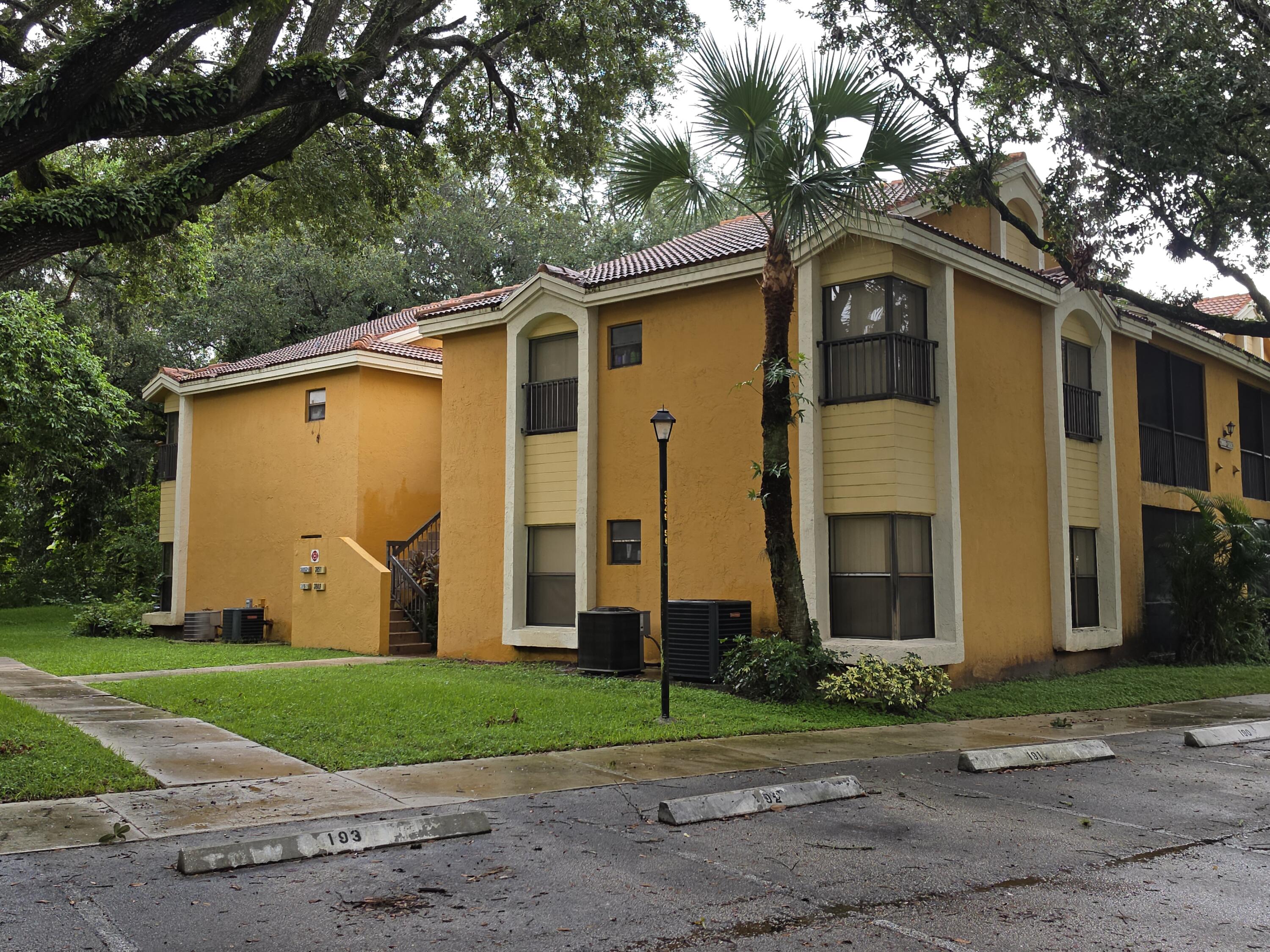 3852 Coral Tree Circle, Coconut Creek FL 33073