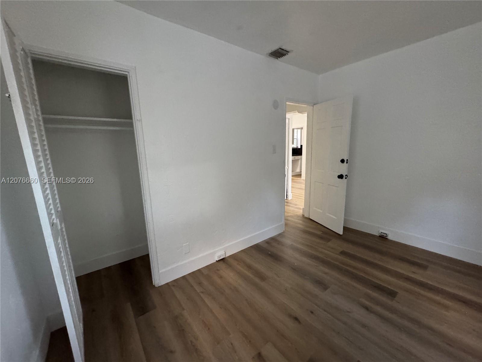 748 NE 127th St — Photo 5