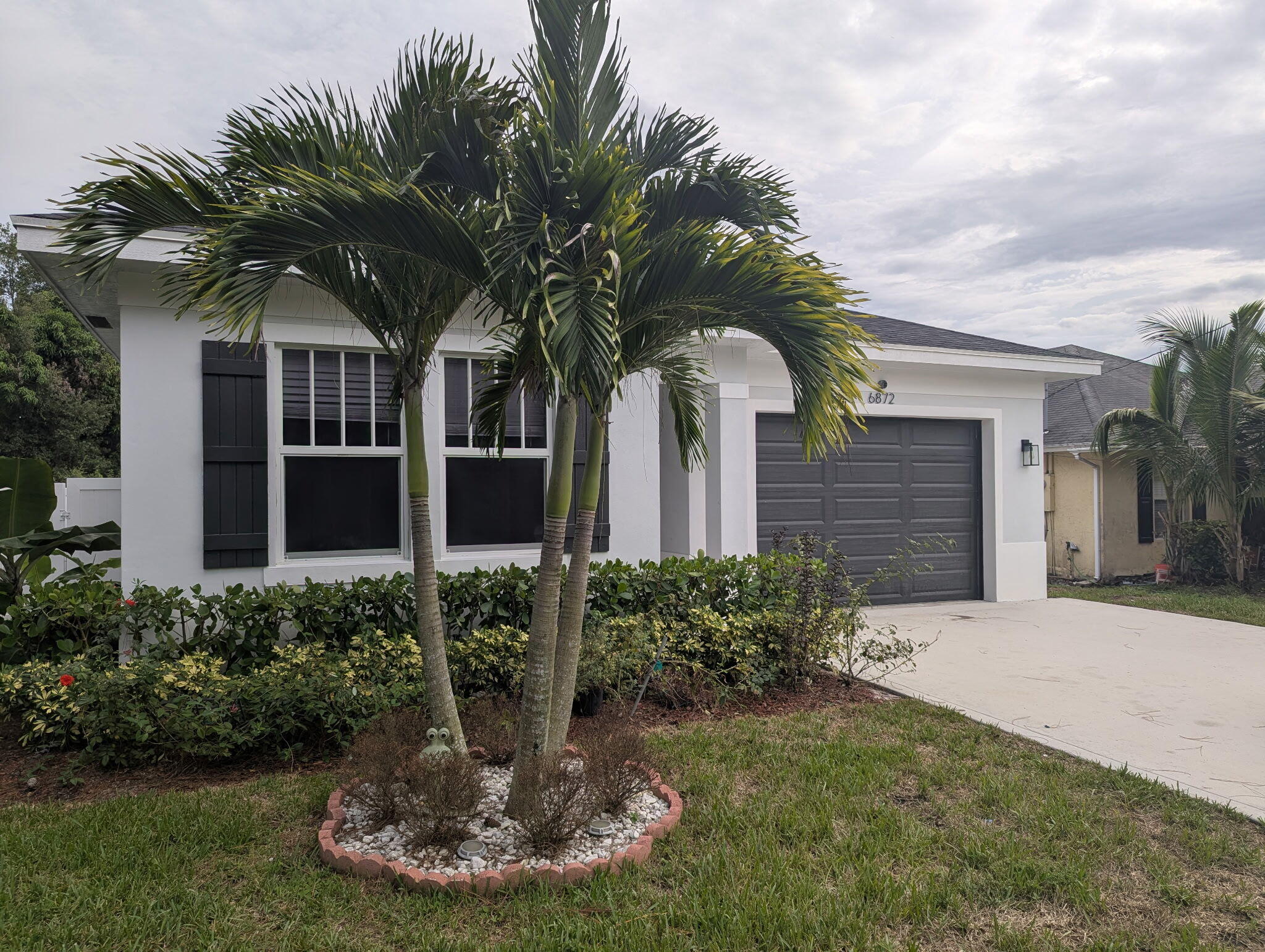 6872 Australian Street — Photo 2
